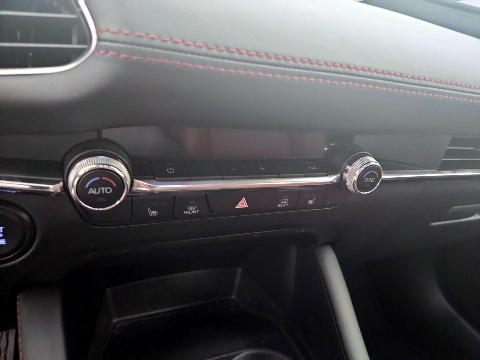 Thumbnail: 2022 Mazda Mazda3 - 16