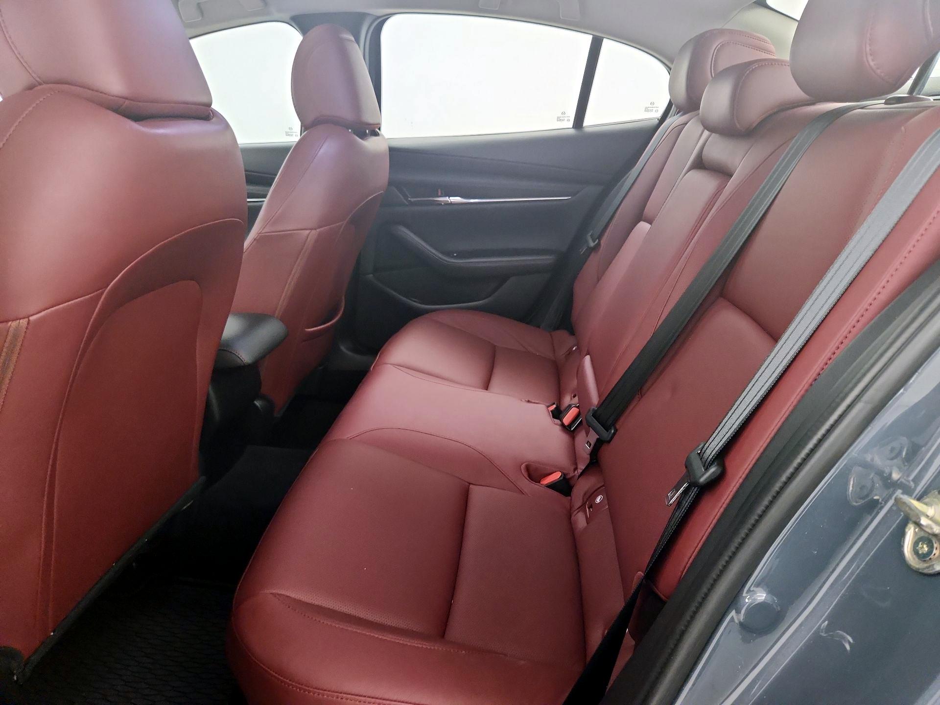 Thumbnail: 2022 Mazda Mazda3 - 20