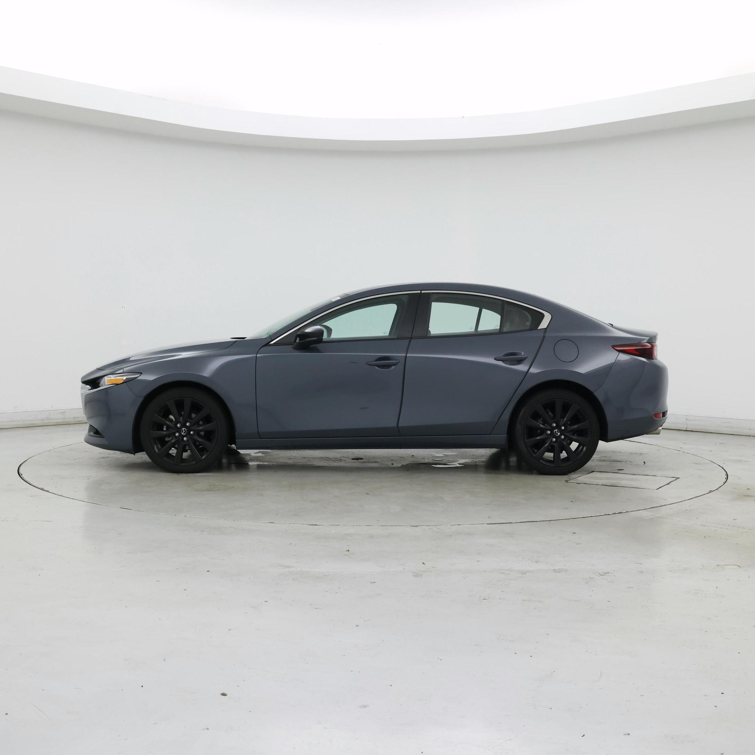 Thumbnail: 2022 Mazda Mazda3 - 3