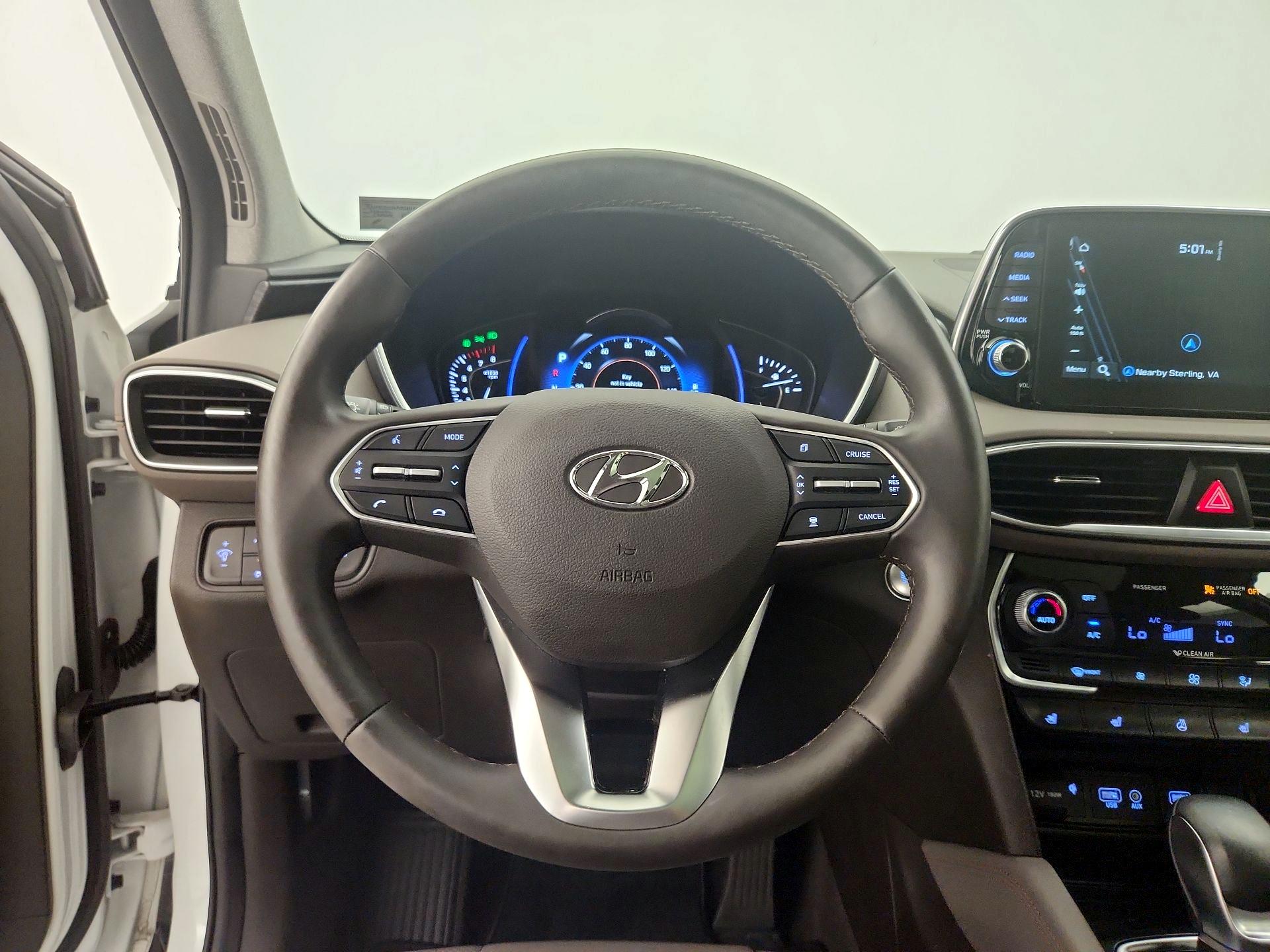 Thumbnail: 2020 Hyundai Santa Fe - 10