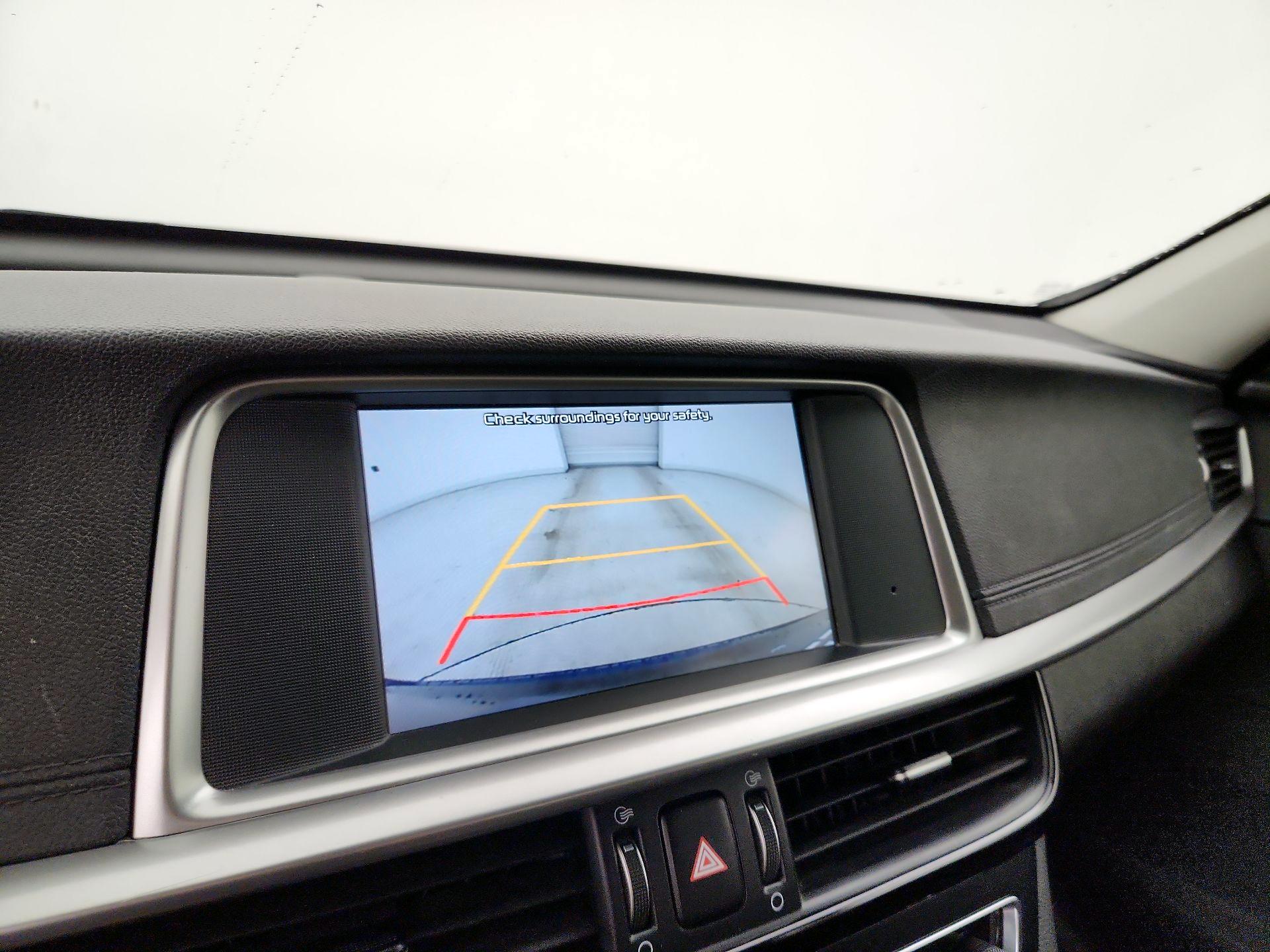 Thumbnail: 2019 Kia Optima - 14
