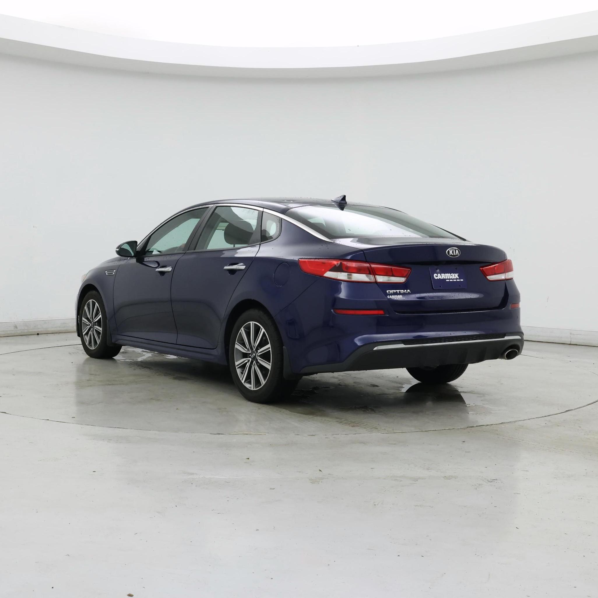 Thumbnail: 2019 Kia Optima - 2