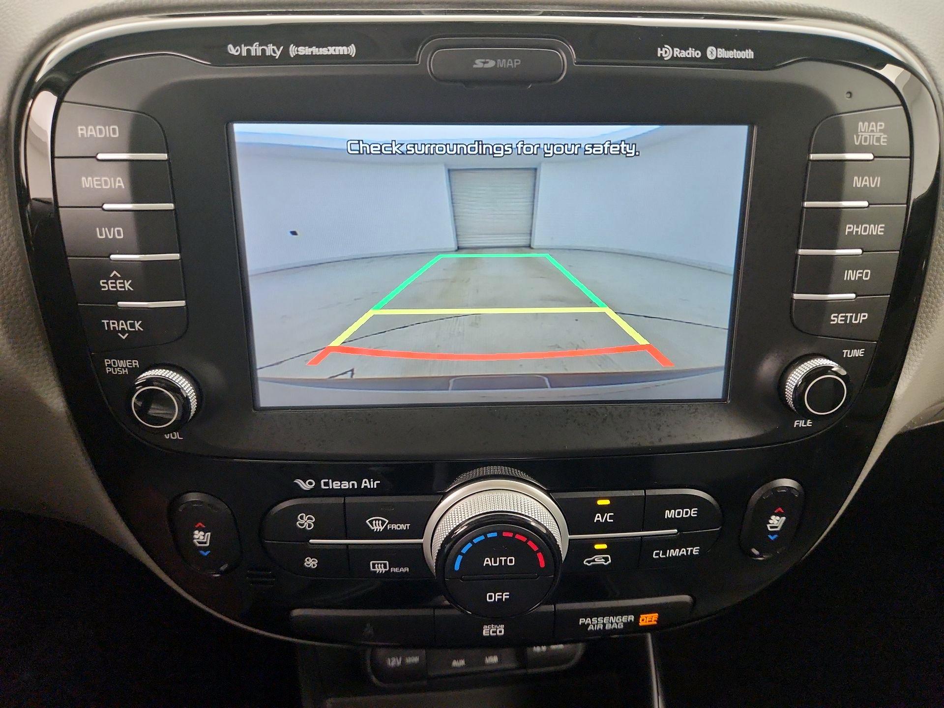 Thumbnail: 2016 Kia Soul - 15