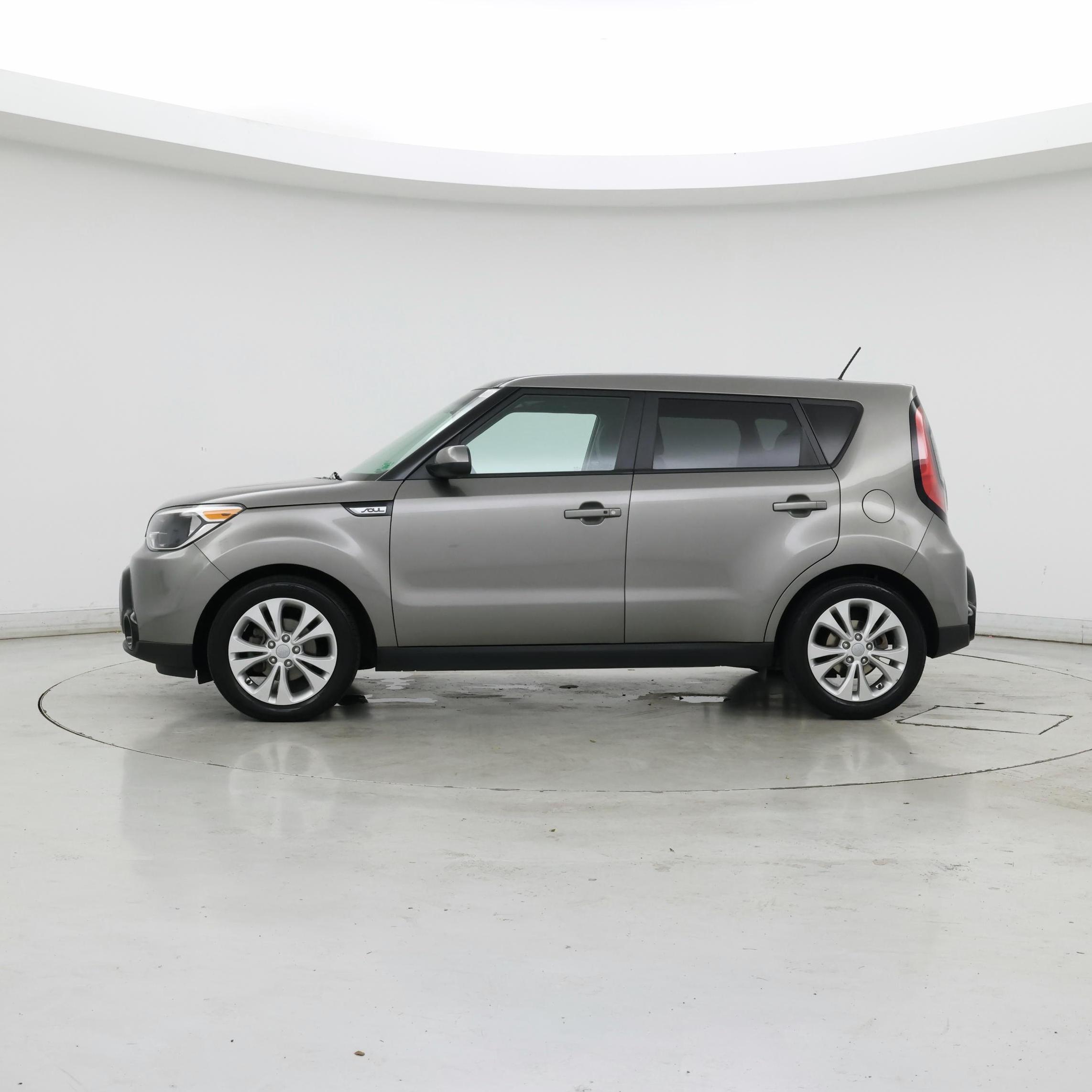 Thumbnail: 2016 Kia Soul - 3