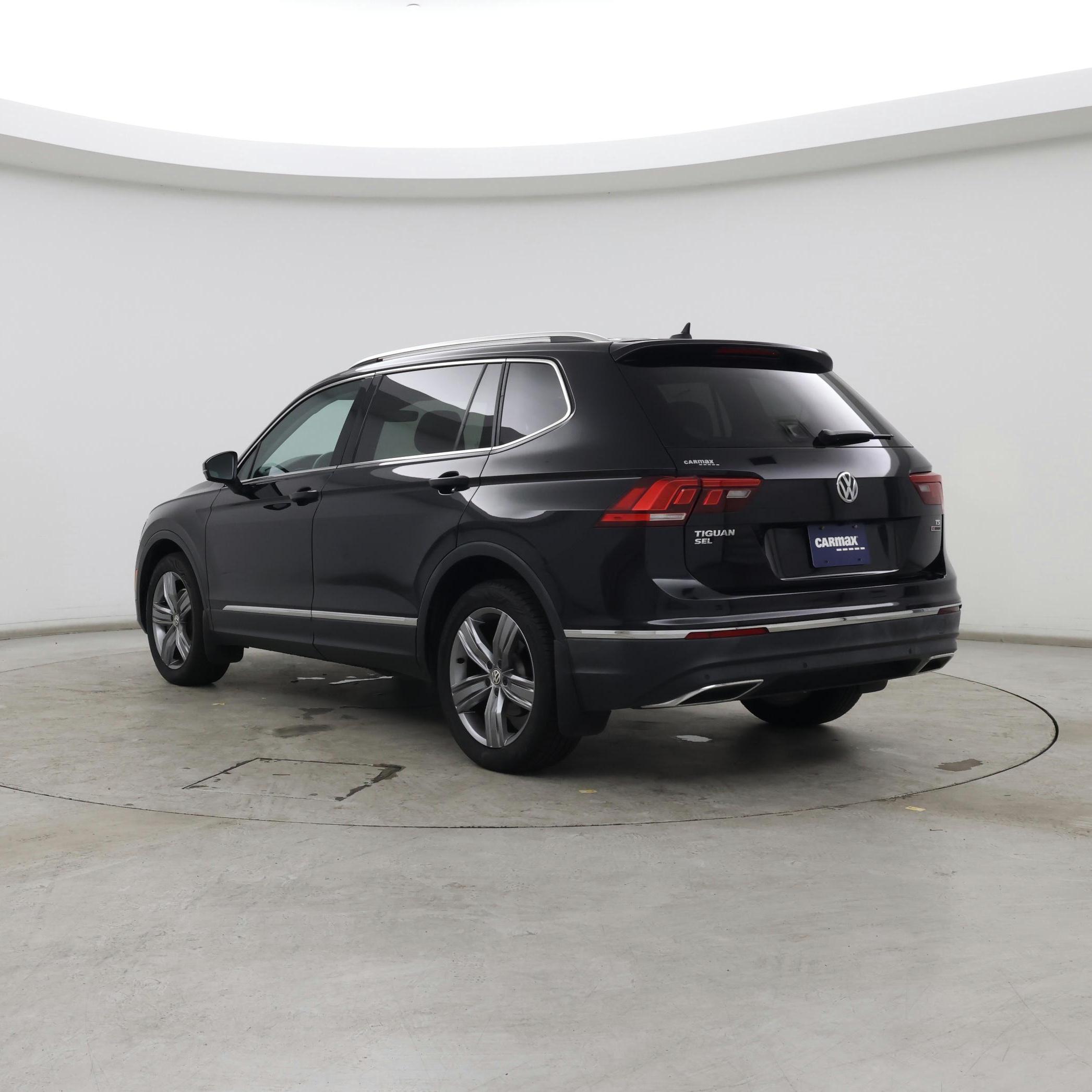 Thumbnail: 2018 Volkswagen Tiguan - 2