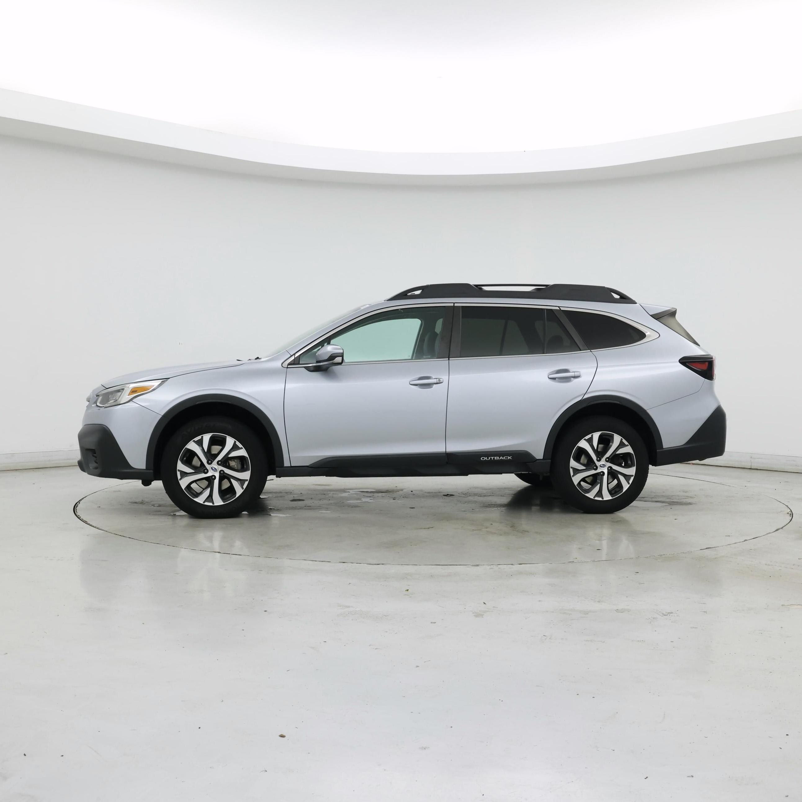 Thumbnail: 2022 Subaru Outback - 3