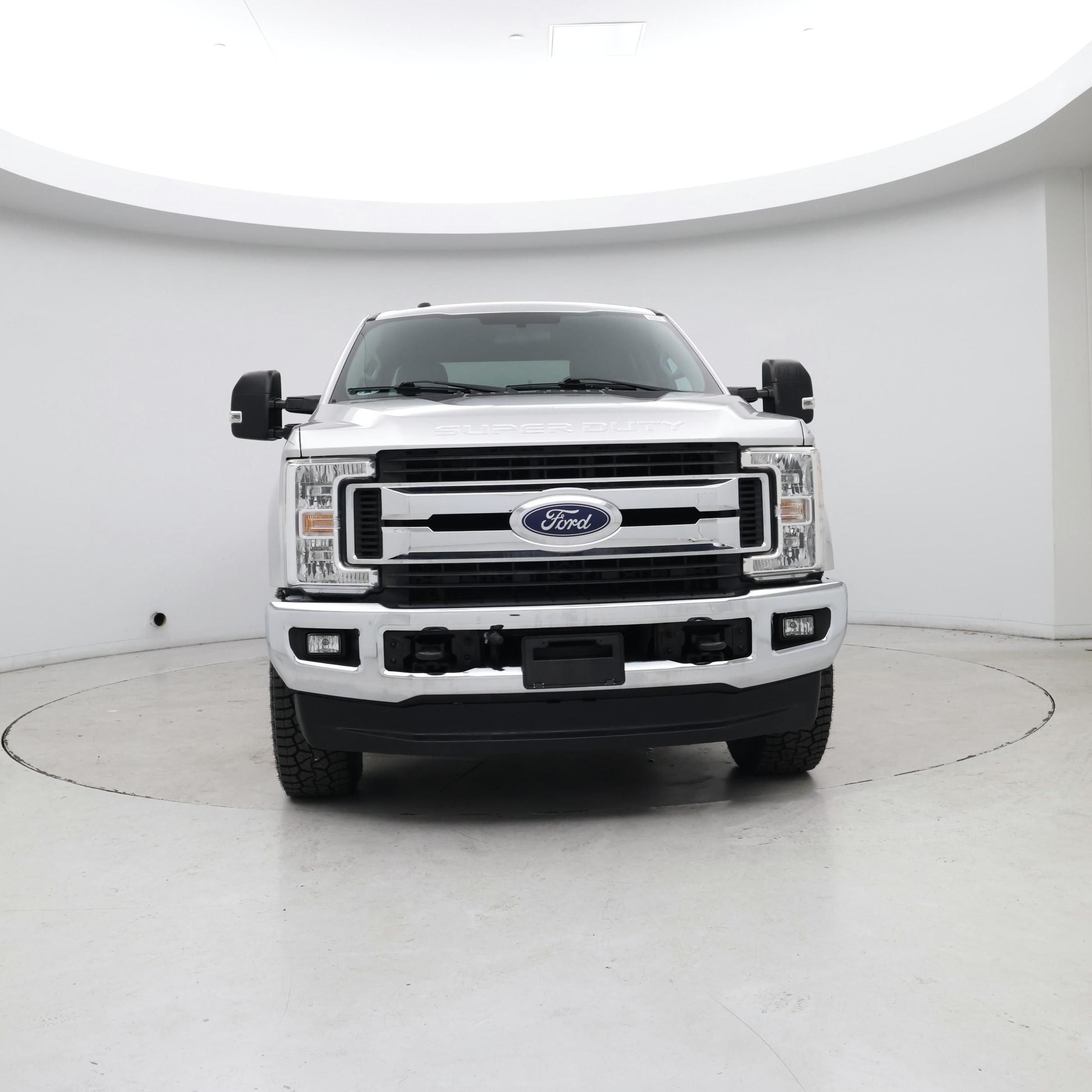 Thumbnail: 2017 Ford F-250 - 5