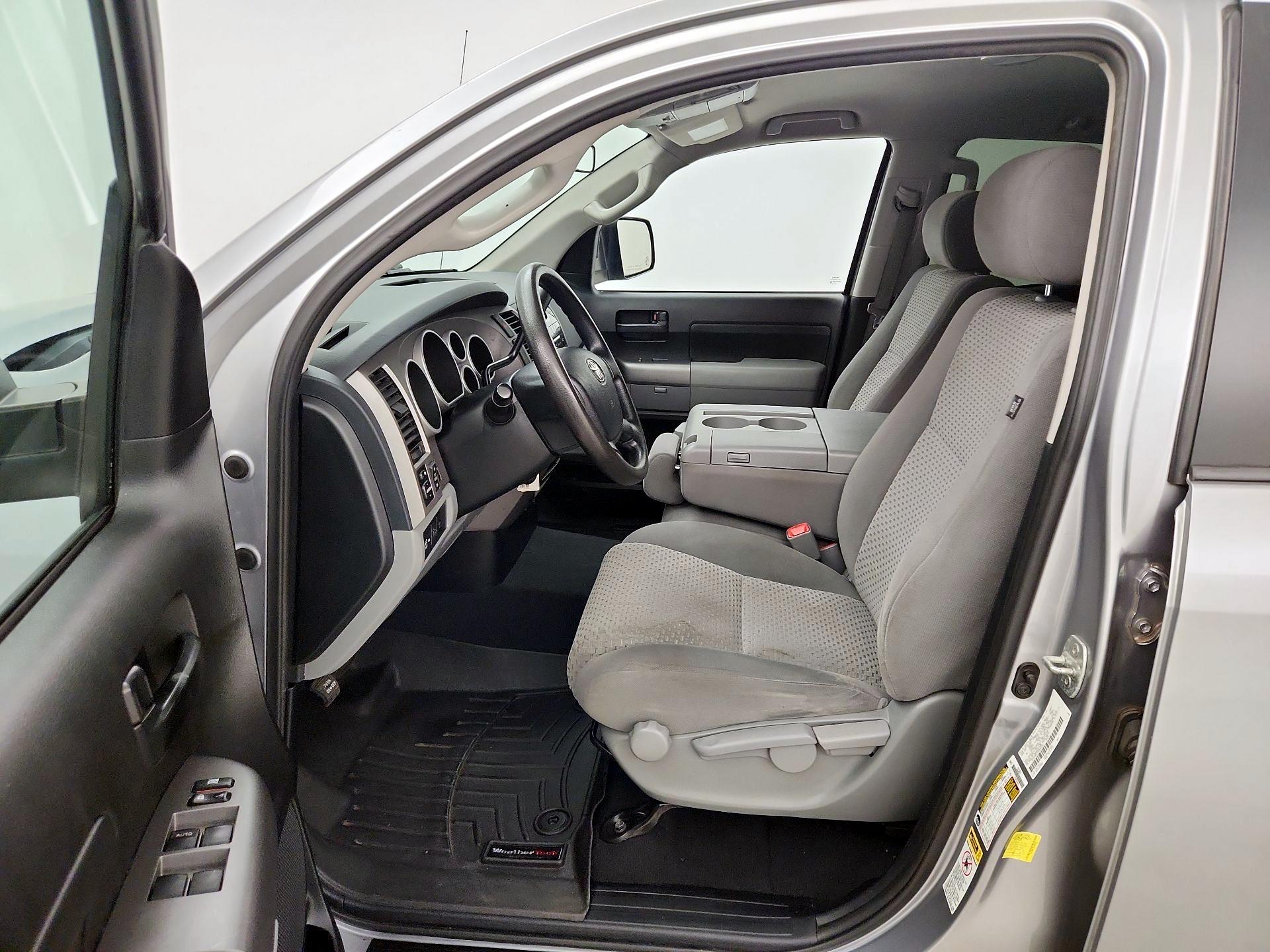 Thumbnail: 2013 Toyota Tundra - 11
