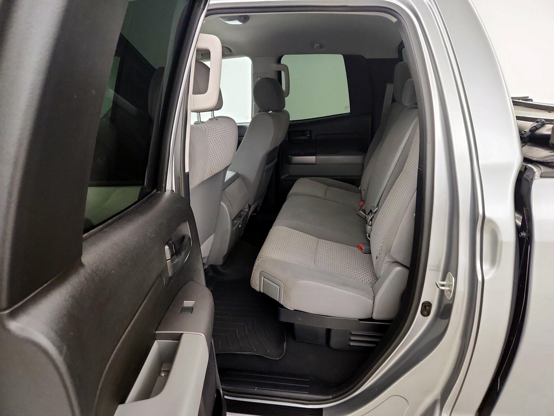 Thumbnail: 2013 Toyota Tundra - 18
