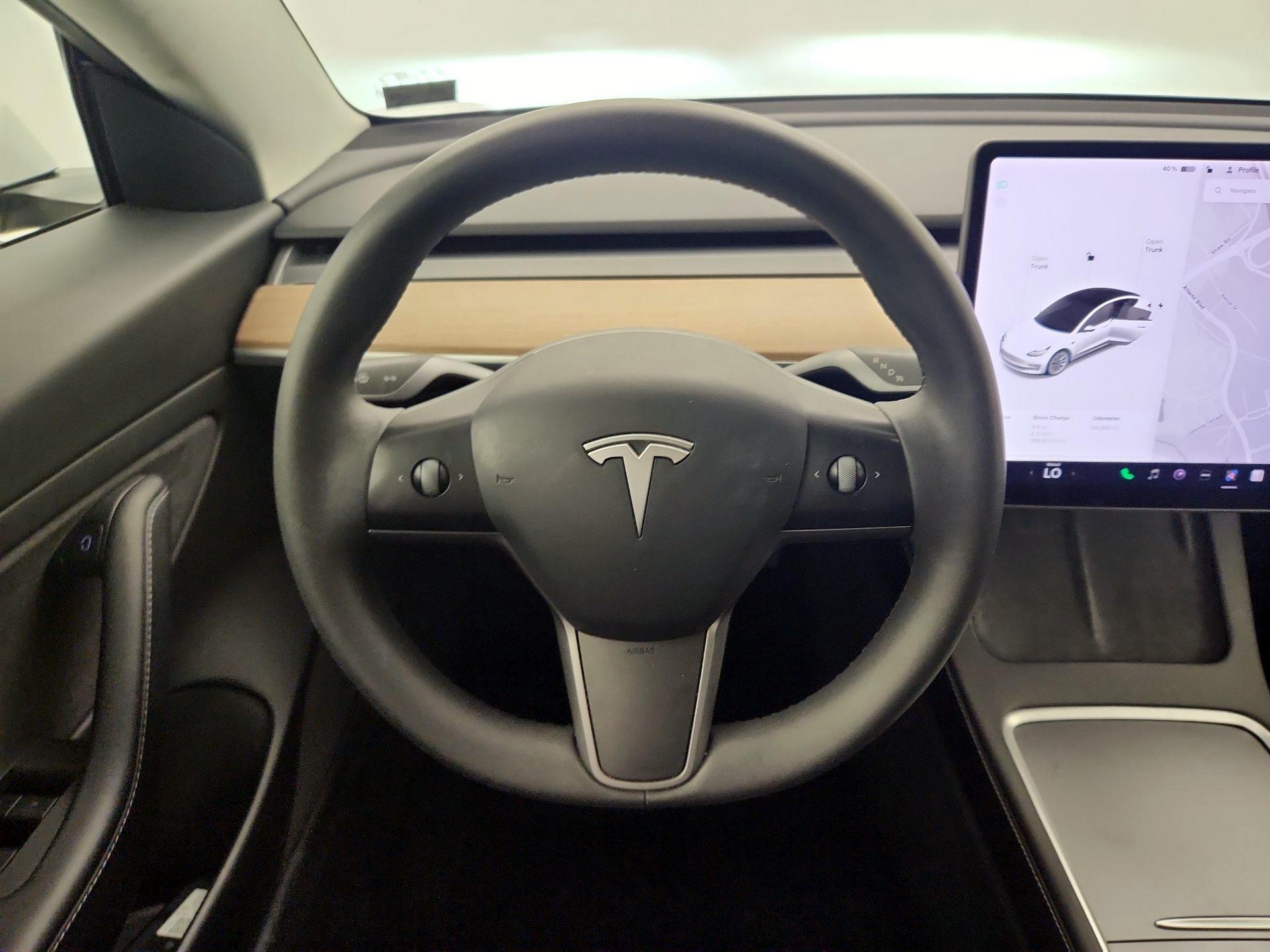 Thumbnail: 2021 Tesla Model 3 - 10