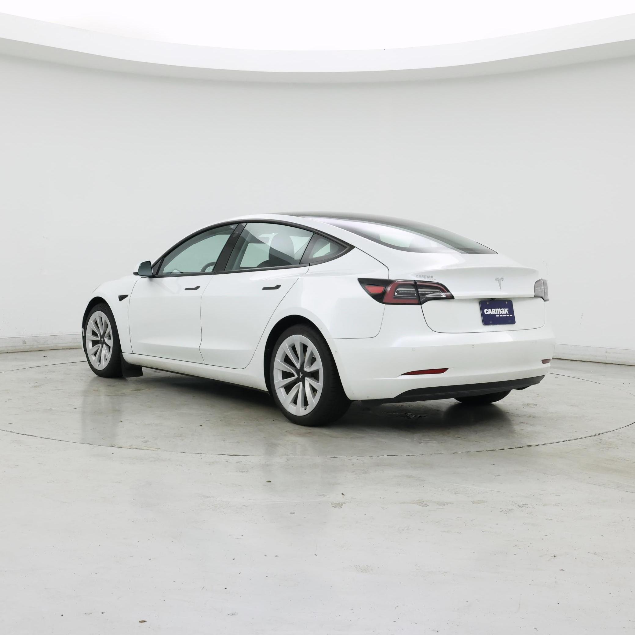 Thumbnail: 2021 Tesla Model 3 - 2