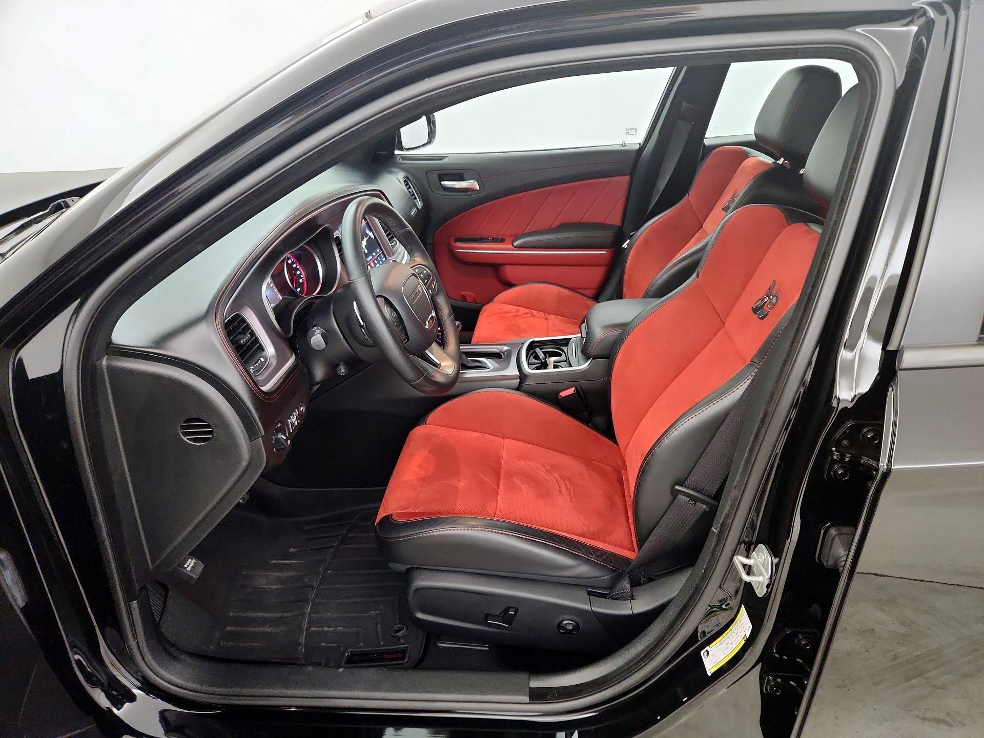 Thumbnail: 2019 Dodge Charger - 11