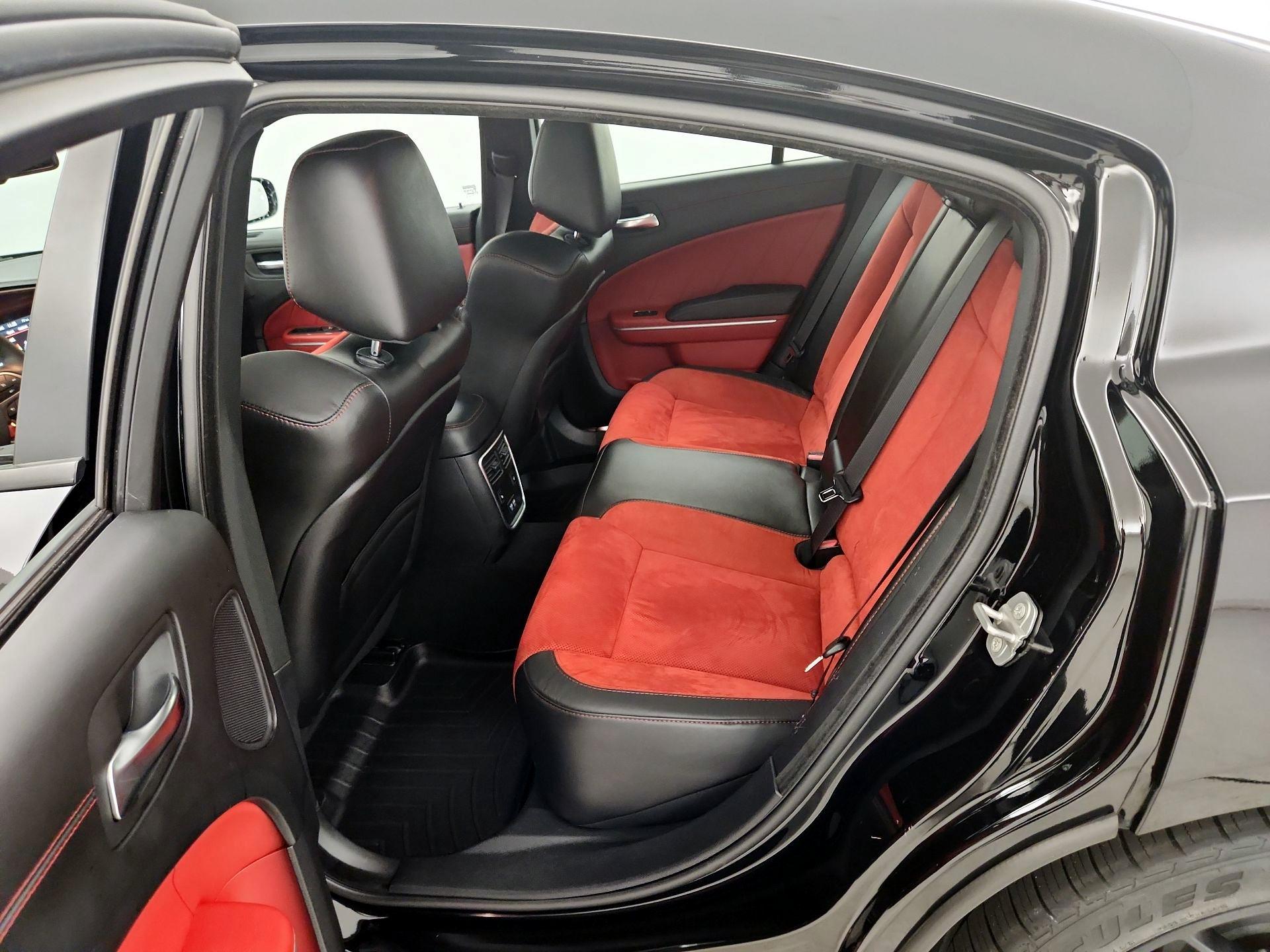 Thumbnail: 2019 Dodge Charger - 20