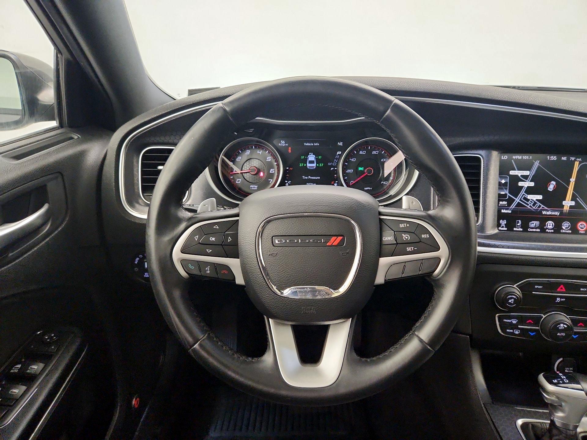 Thumbnail: 2015 Dodge Charger - 10