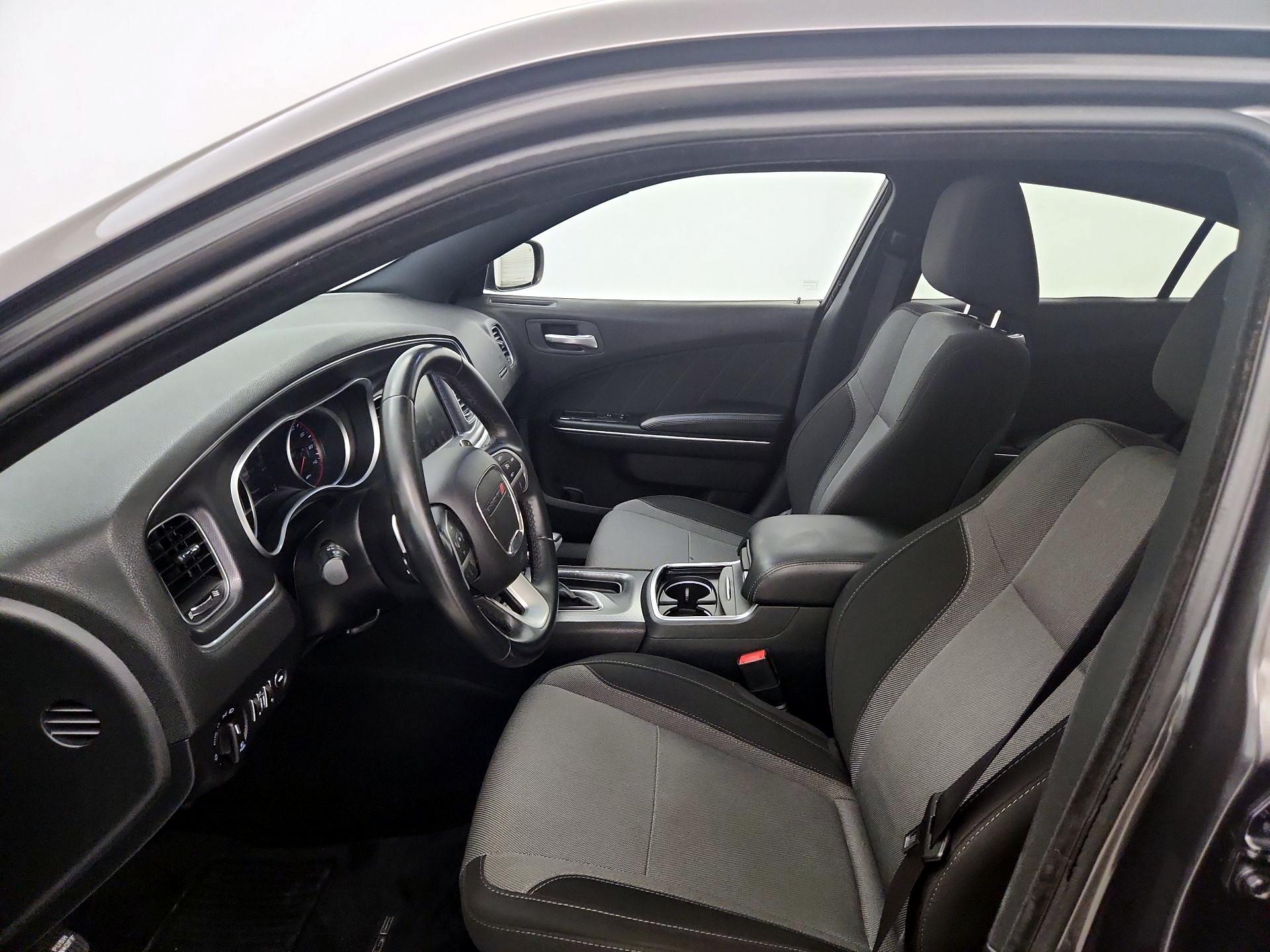 Thumbnail: 2015 Dodge Charger - 11