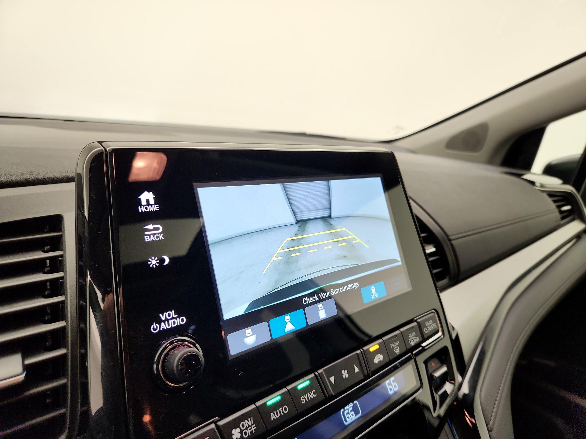 Thumbnail: 2023 Honda Odyssey - 15