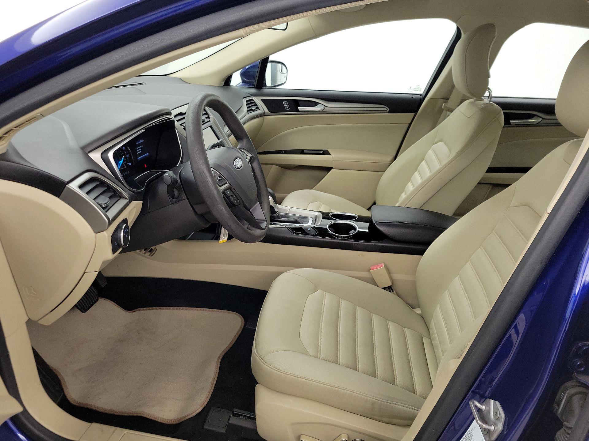 Thumbnail: 2014 Ford Fusion - 11