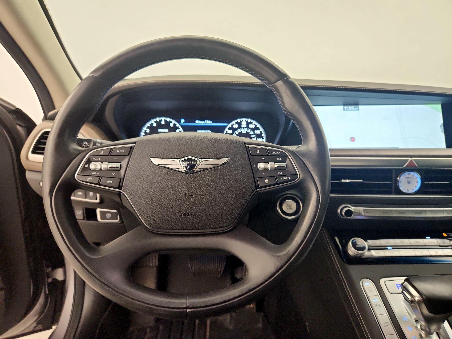 Thumbnail: 2021 Genesis G90 - 10