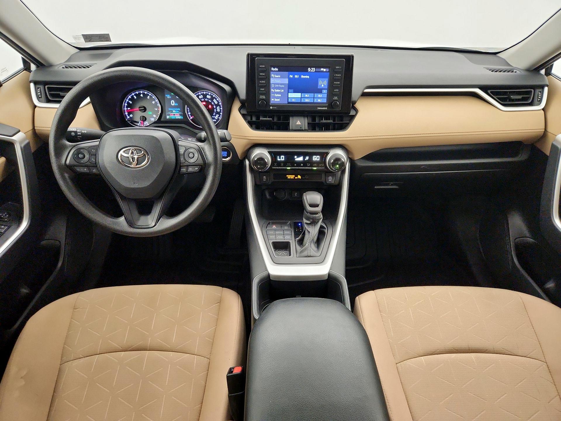 Thumbnail: 2022 Toyota RAV4 - 9
