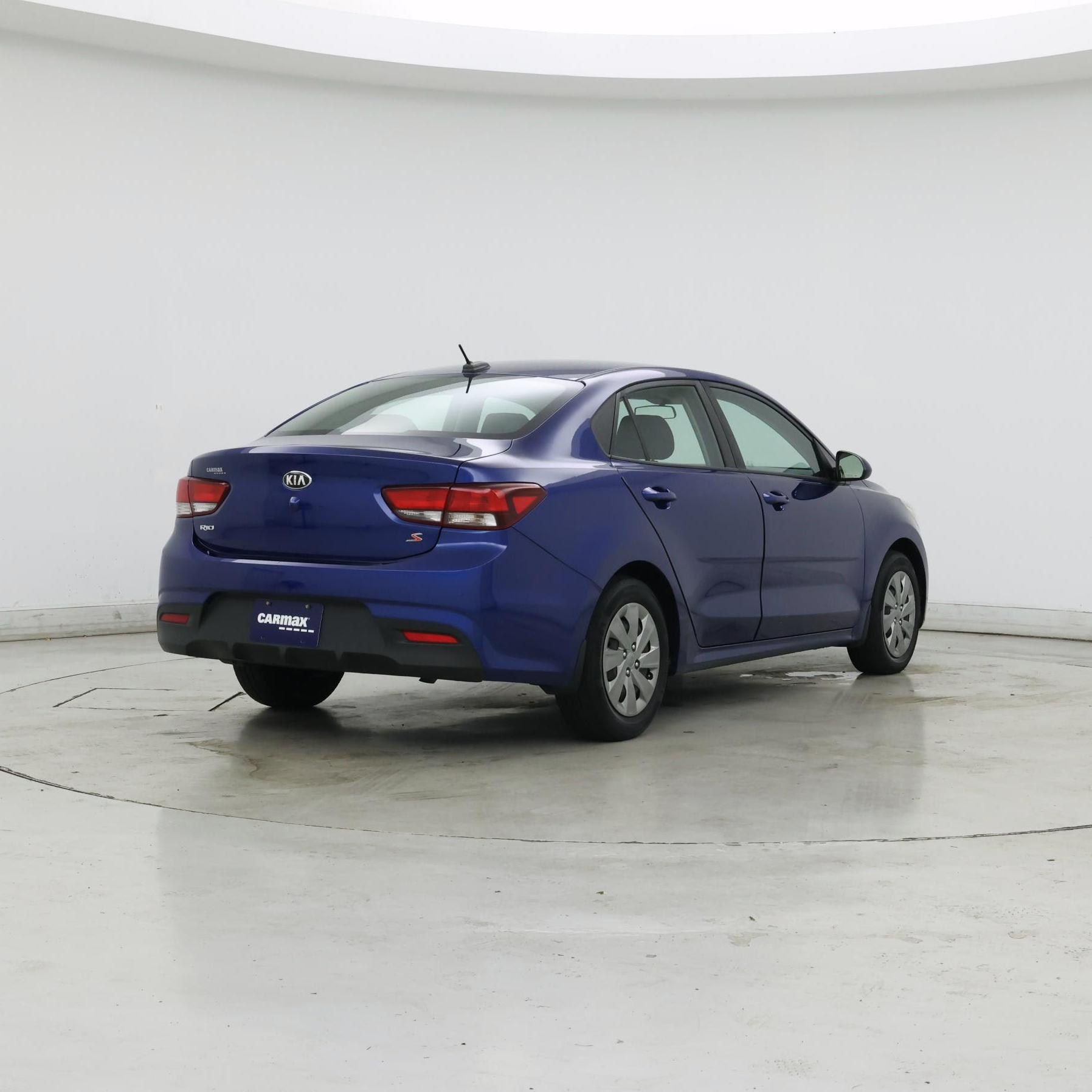 Thumbnail: 2020 Kia Rio - 8