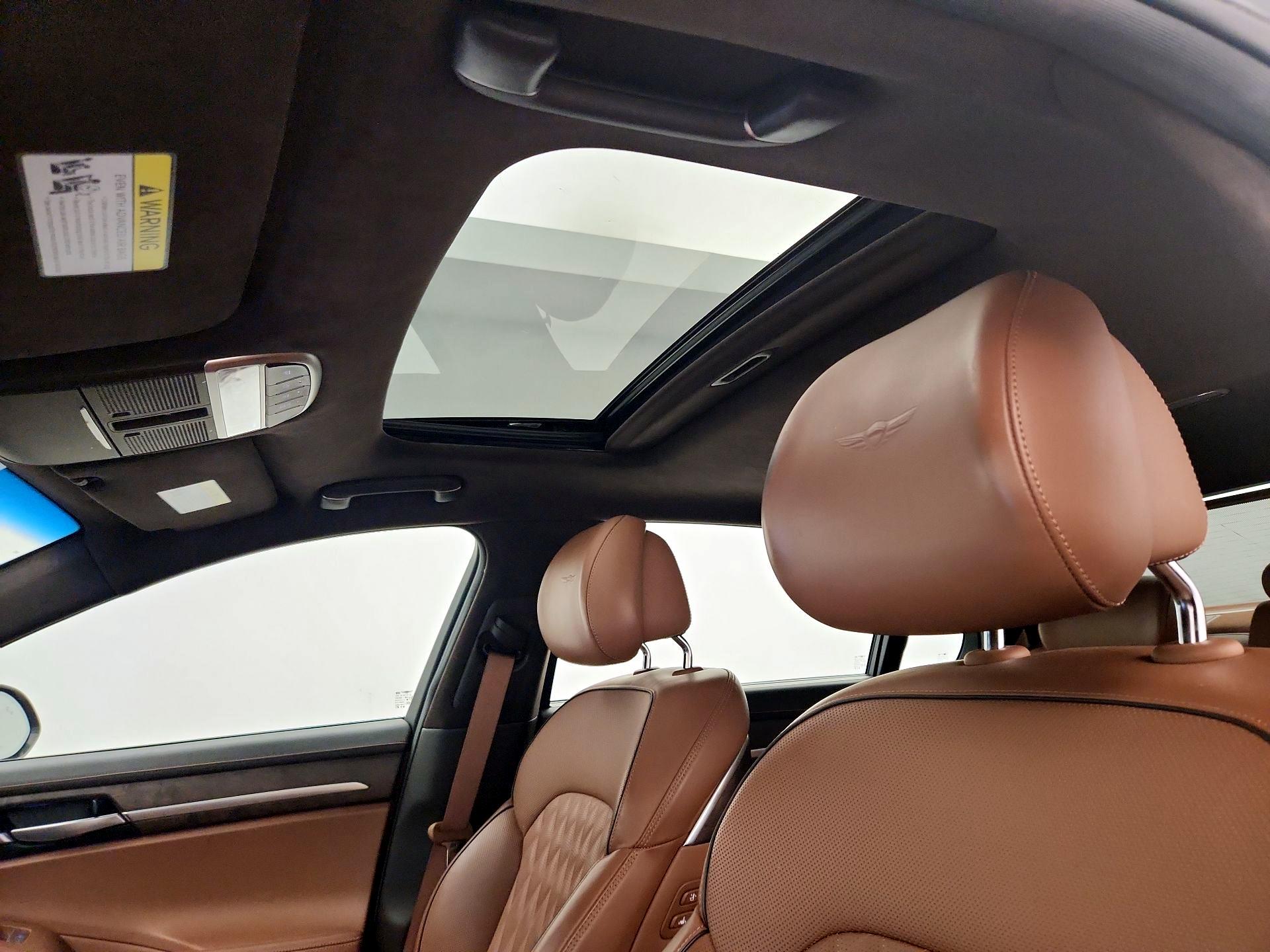 Thumbnail: 2022 Genesis G90 - 12