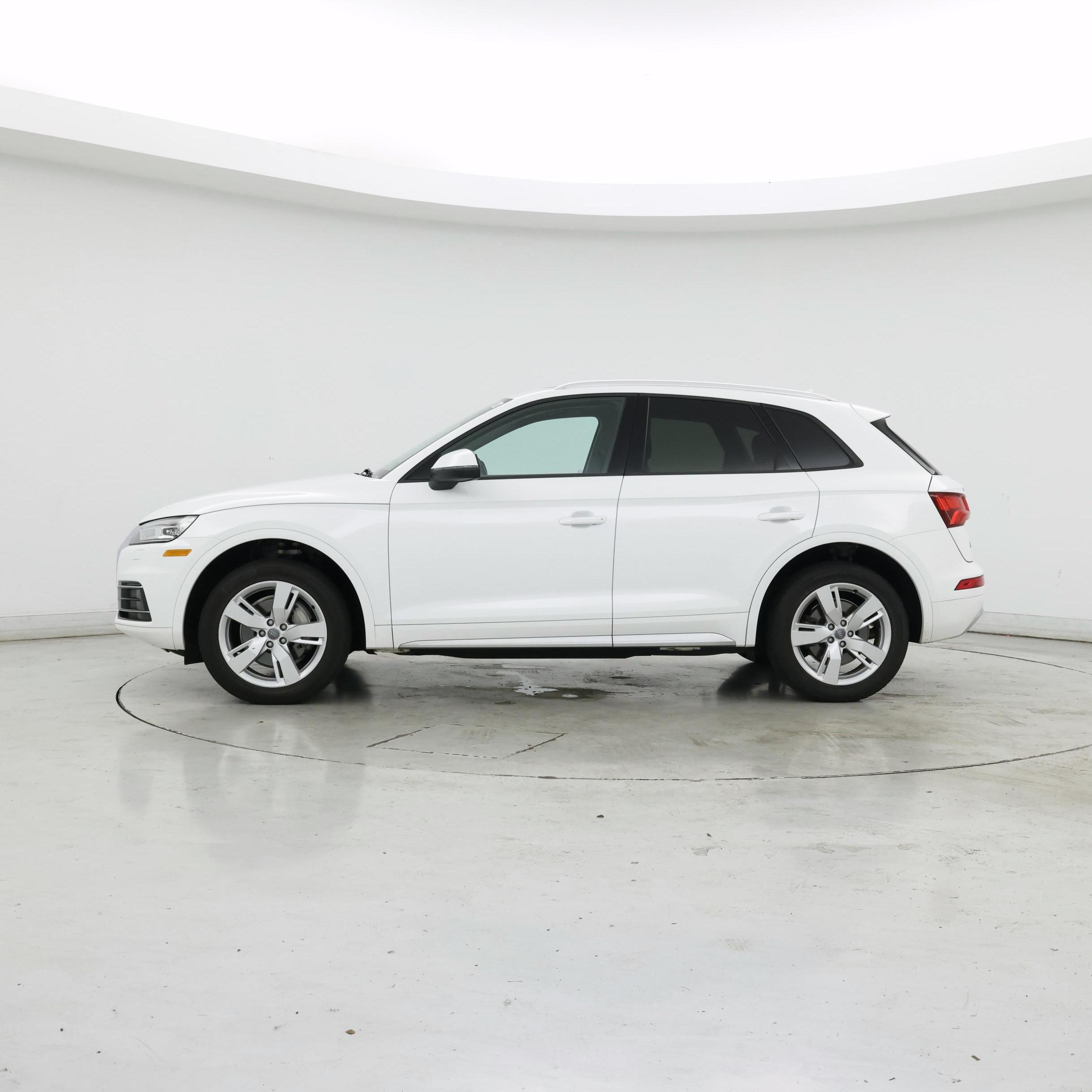 Thumbnail: 2018 Audi Q5 - 3