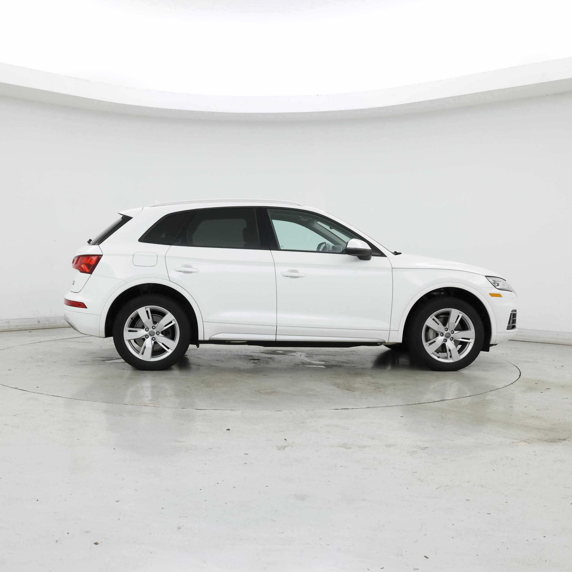 Thumbnail: 2018 Audi Q5 - 7