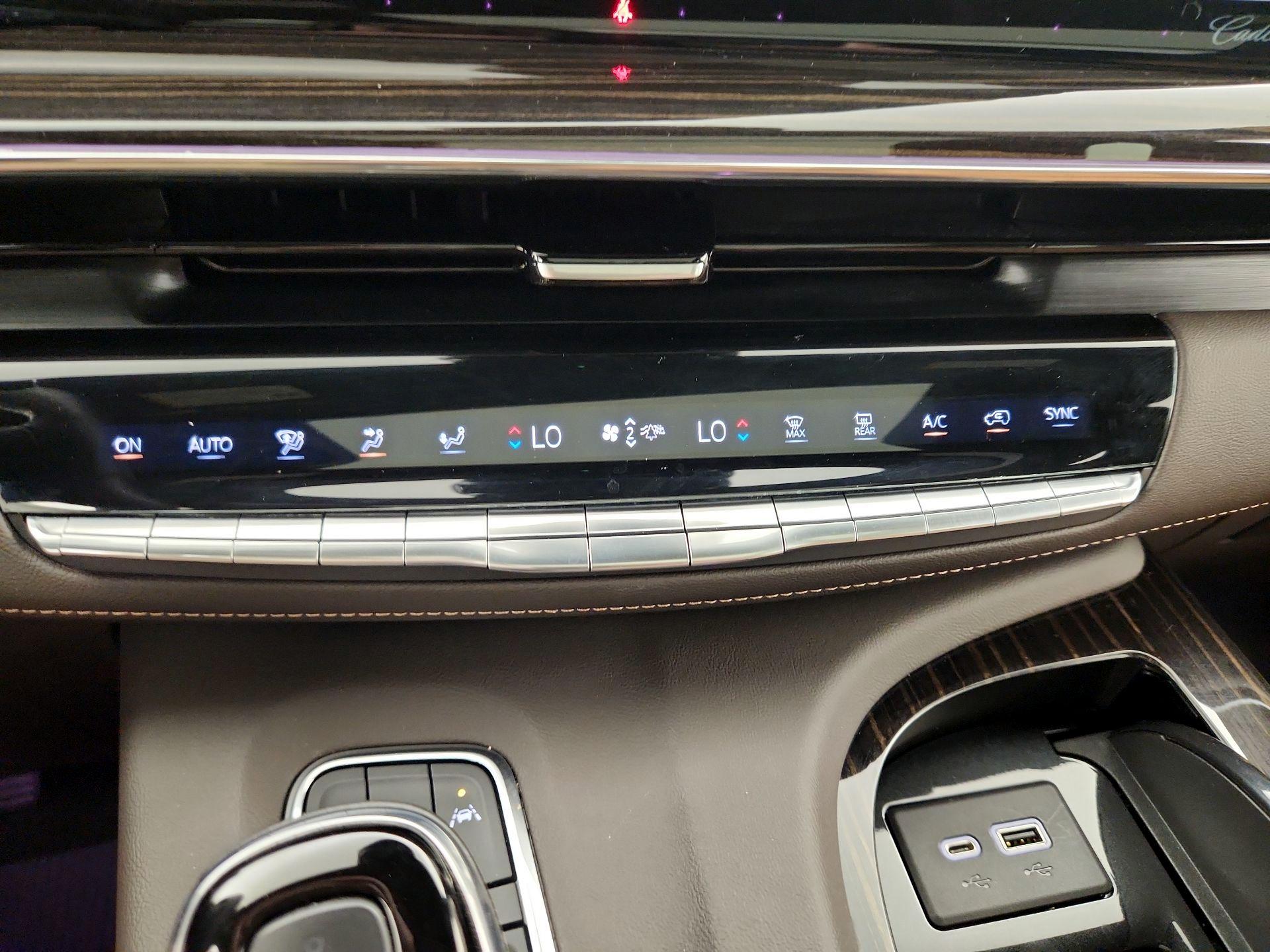 Thumbnail: 2021 Cadillac Escalade - 16
