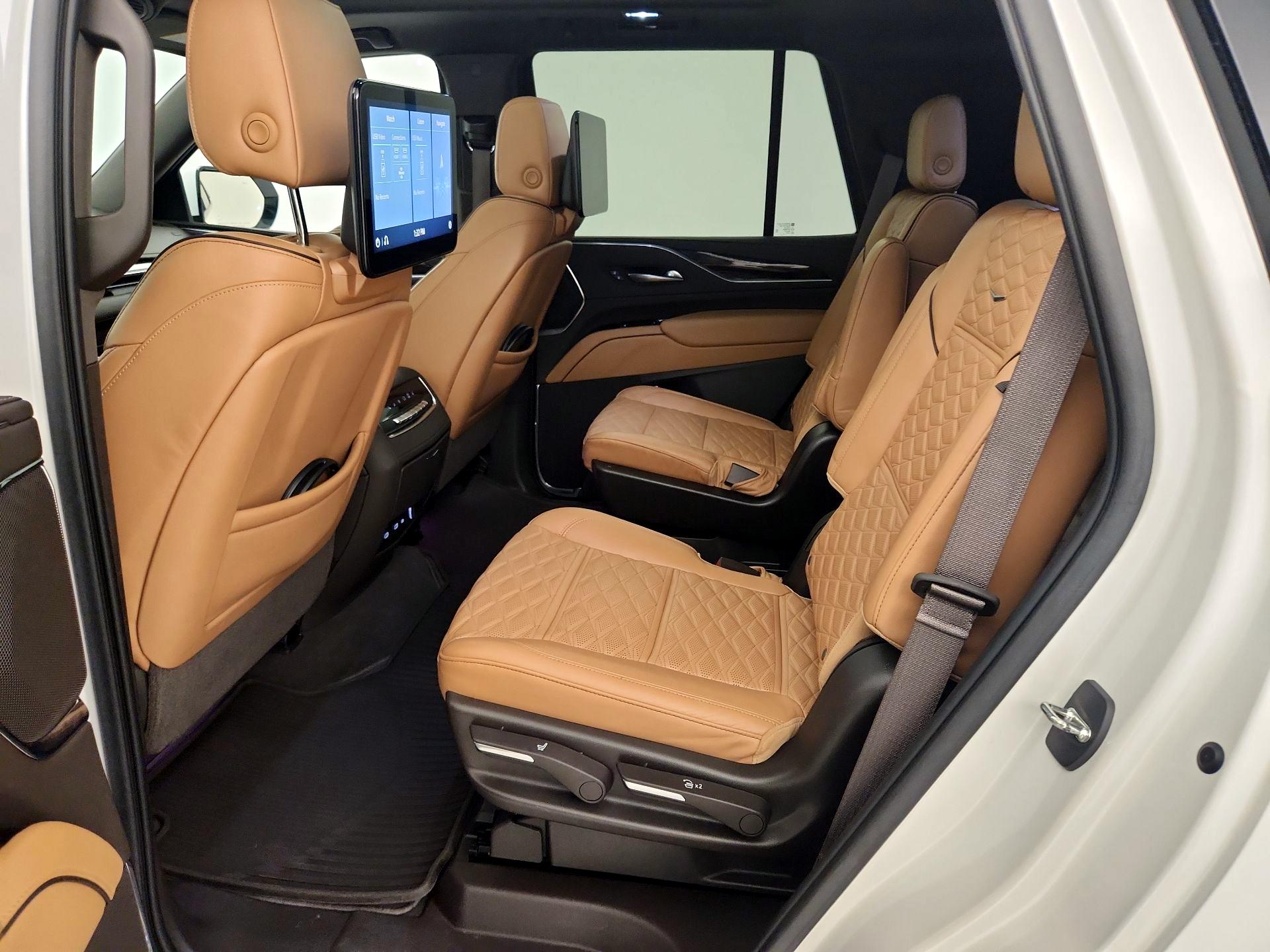 Thumbnail: 2021 Cadillac Escalade - 20