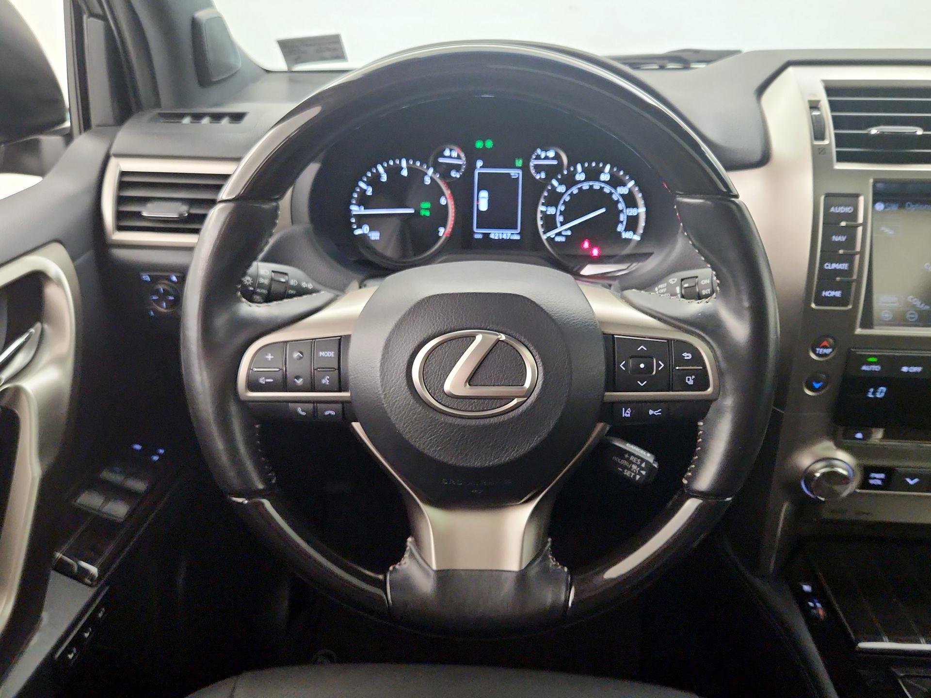 Thumbnail: 2021 Lexus GX - 10