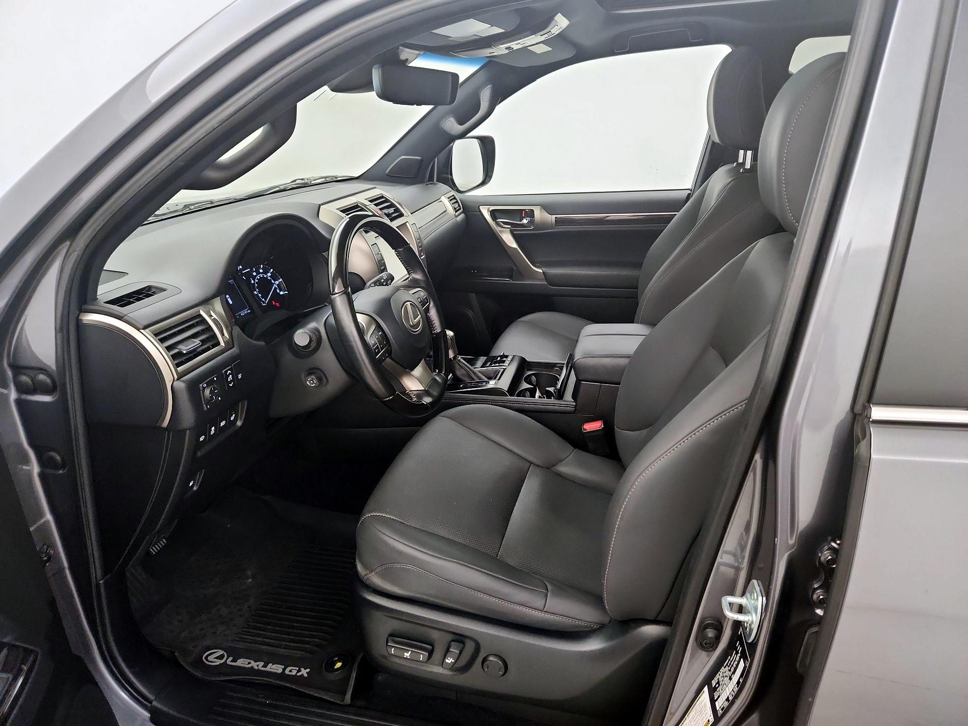 Thumbnail: 2021 Lexus GX - 11