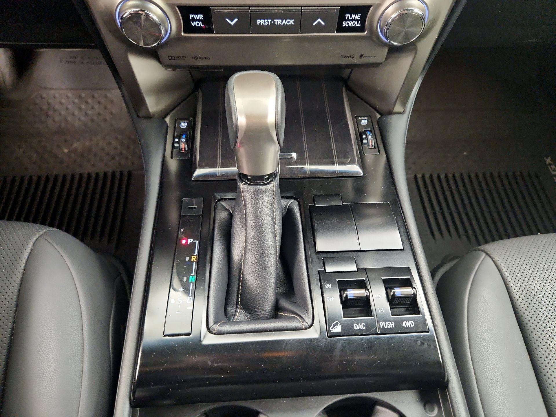 Thumbnail: 2021 Lexus GX - 18