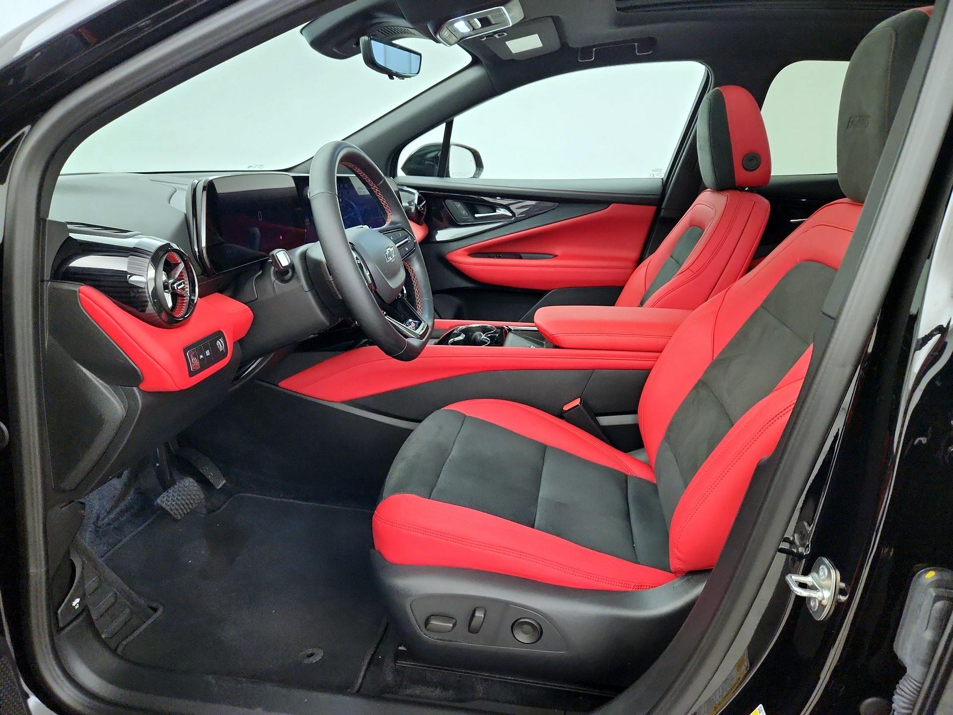 Thumbnail: 2024 Chevrolet Blazer EV - 11