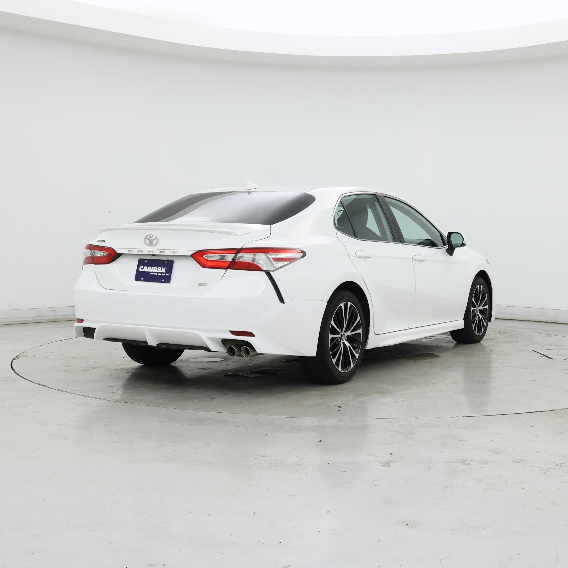 Thumbnail: 2020 Toyota Camry - 8