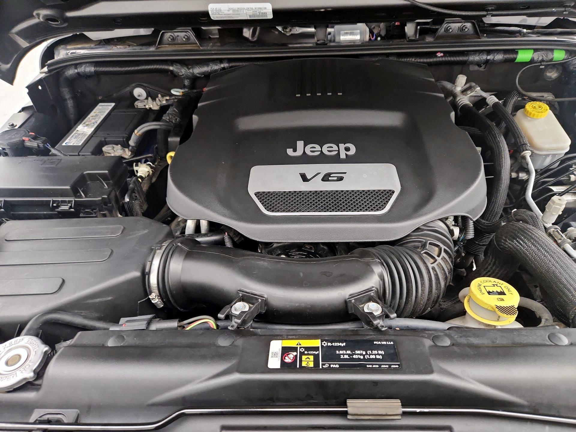 Thumbnail: 2018 Jeep Wrangler - 19