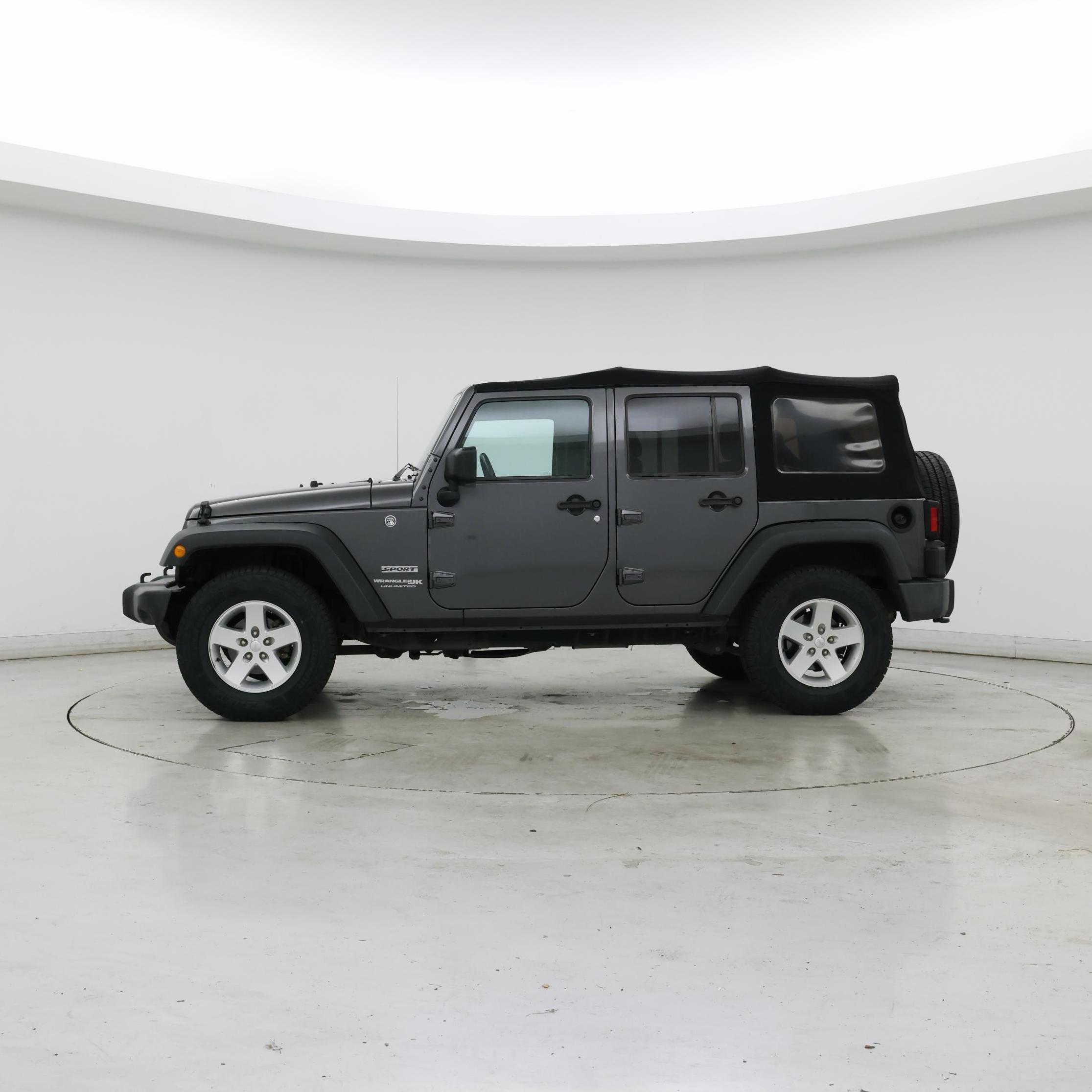 Thumbnail: 2018 Jeep Wrangler - 3