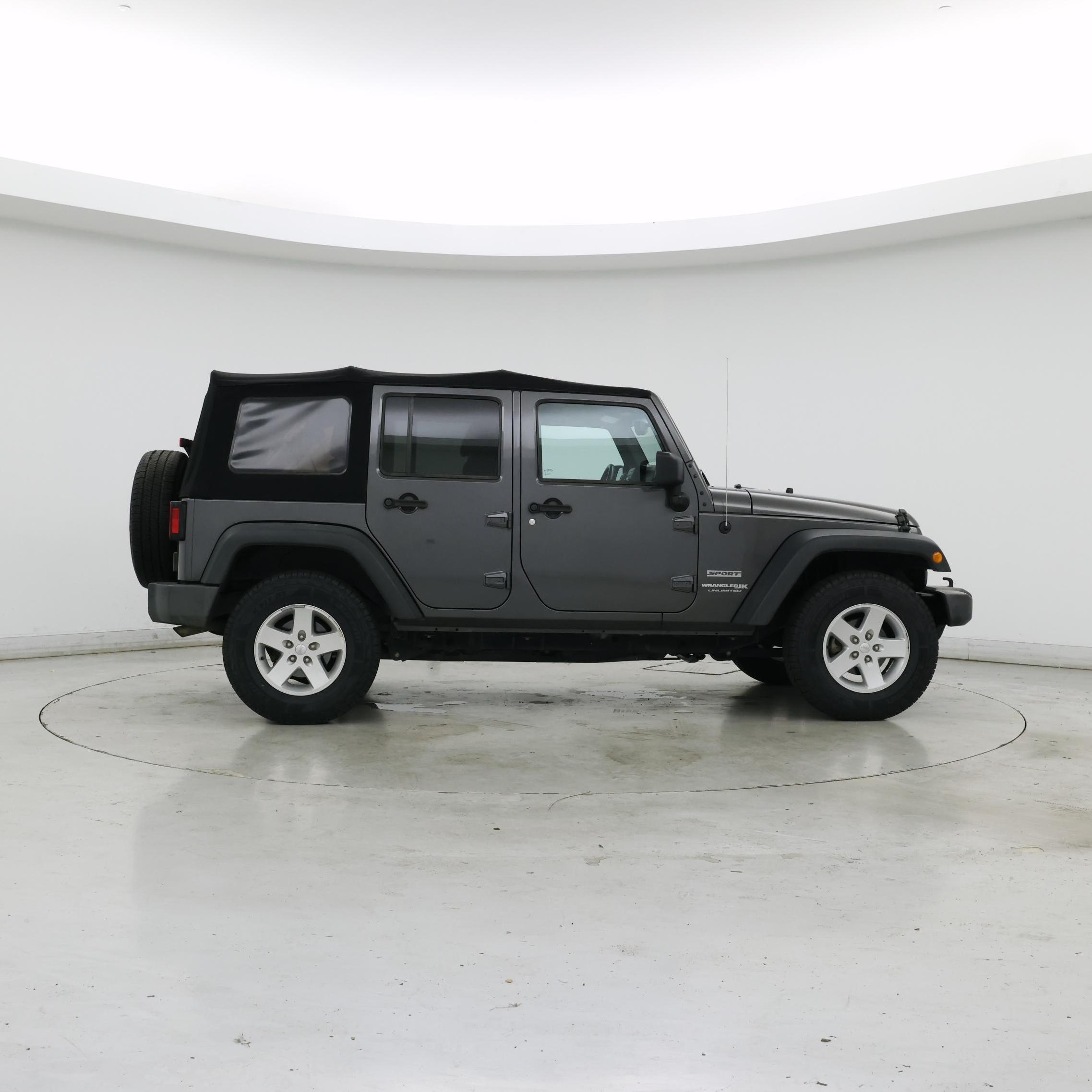 Thumbnail: 2018 Jeep Wrangler - 7