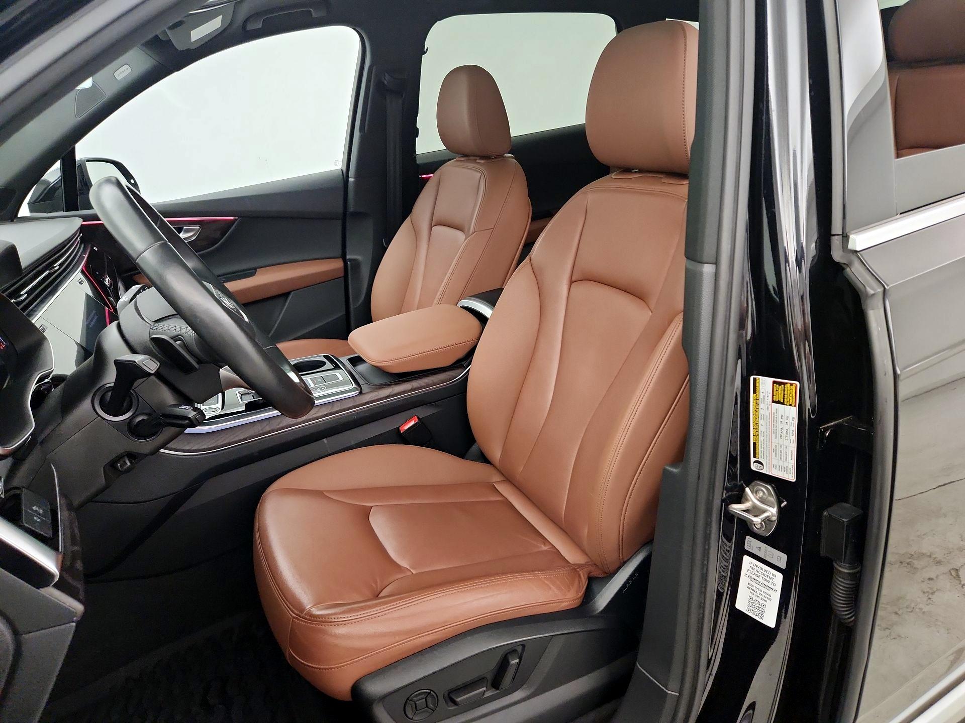 Thumbnail: 2021 Audi Q7 - 11