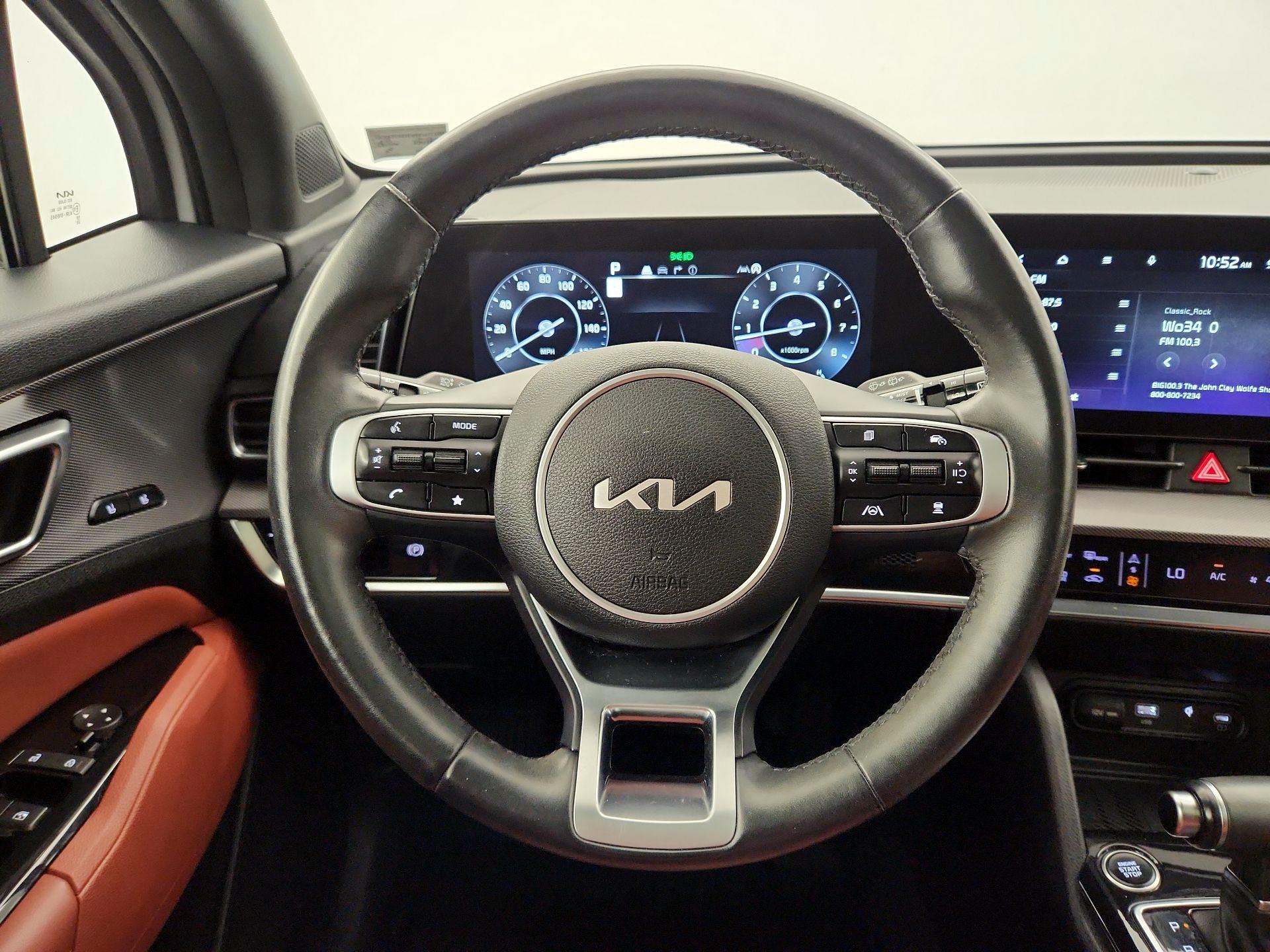 Thumbnail: 2023 Kia Sportage - 10