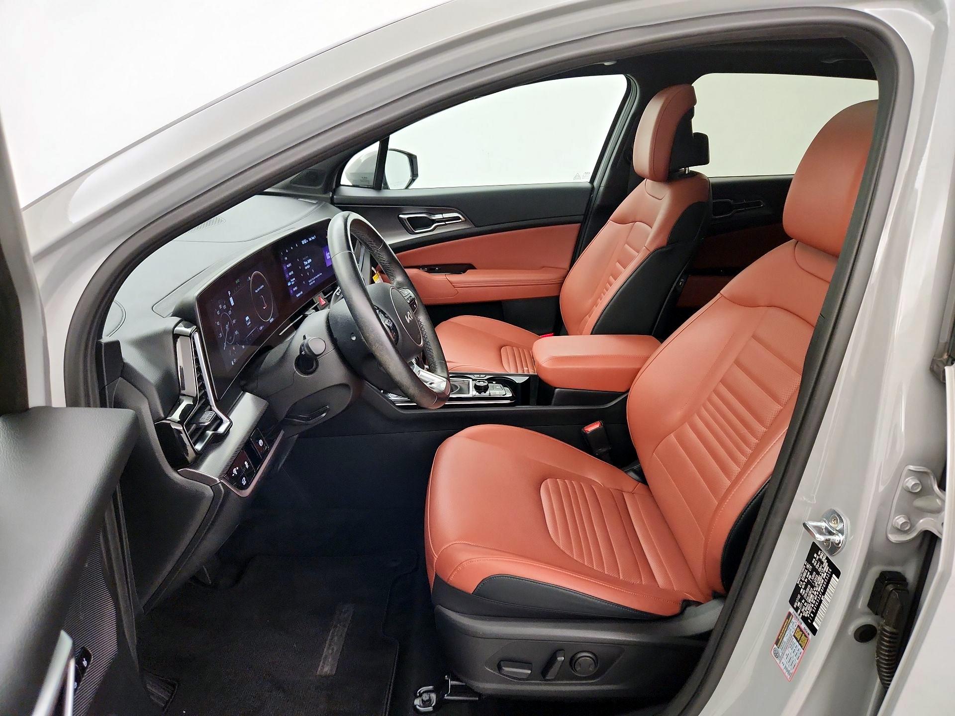 Thumbnail: 2023 Kia Sportage - 11
