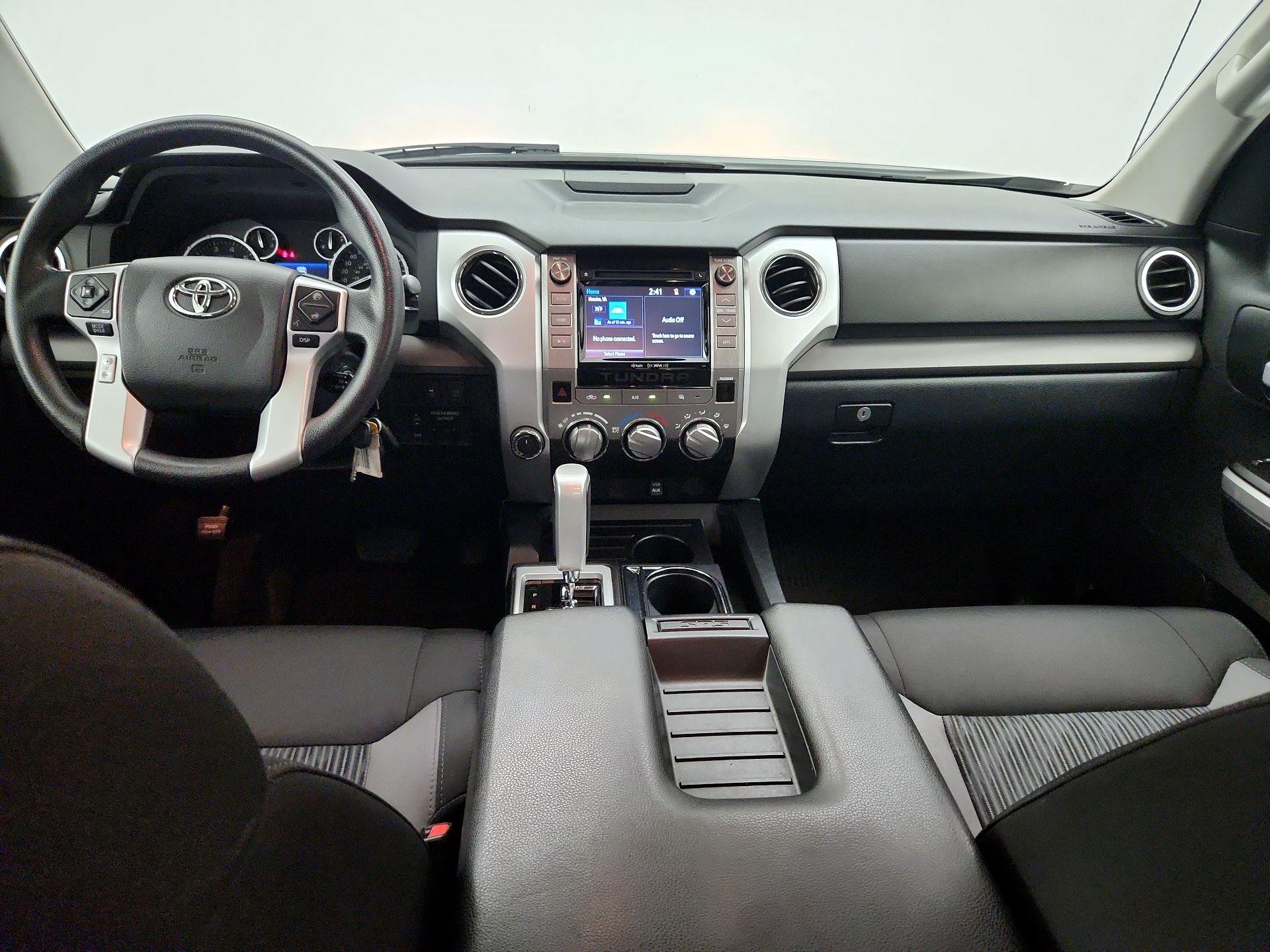 Thumbnail: 2016 Toyota Tundra - 9