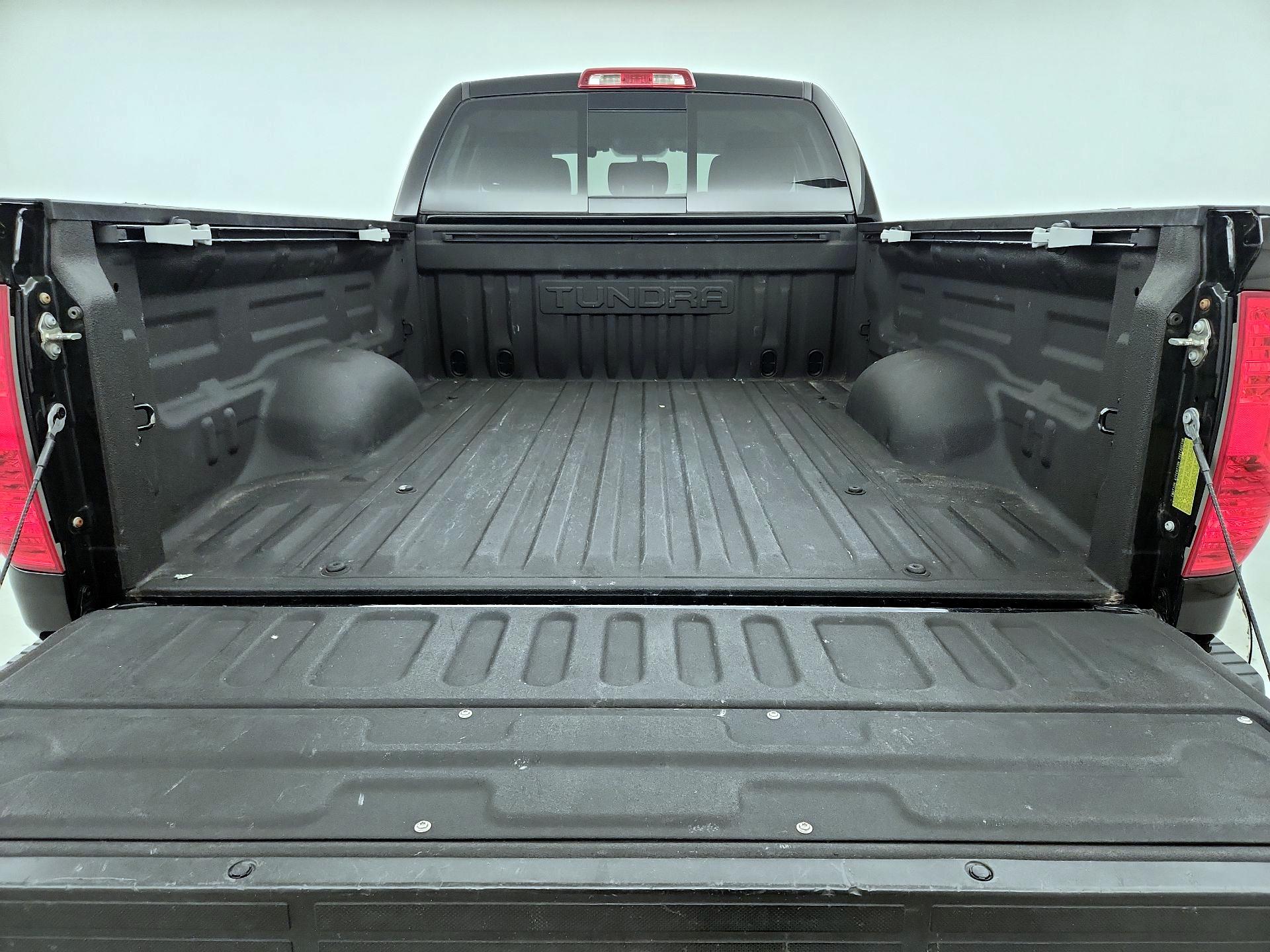 Thumbnail: 2016 Toyota Tundra - 20