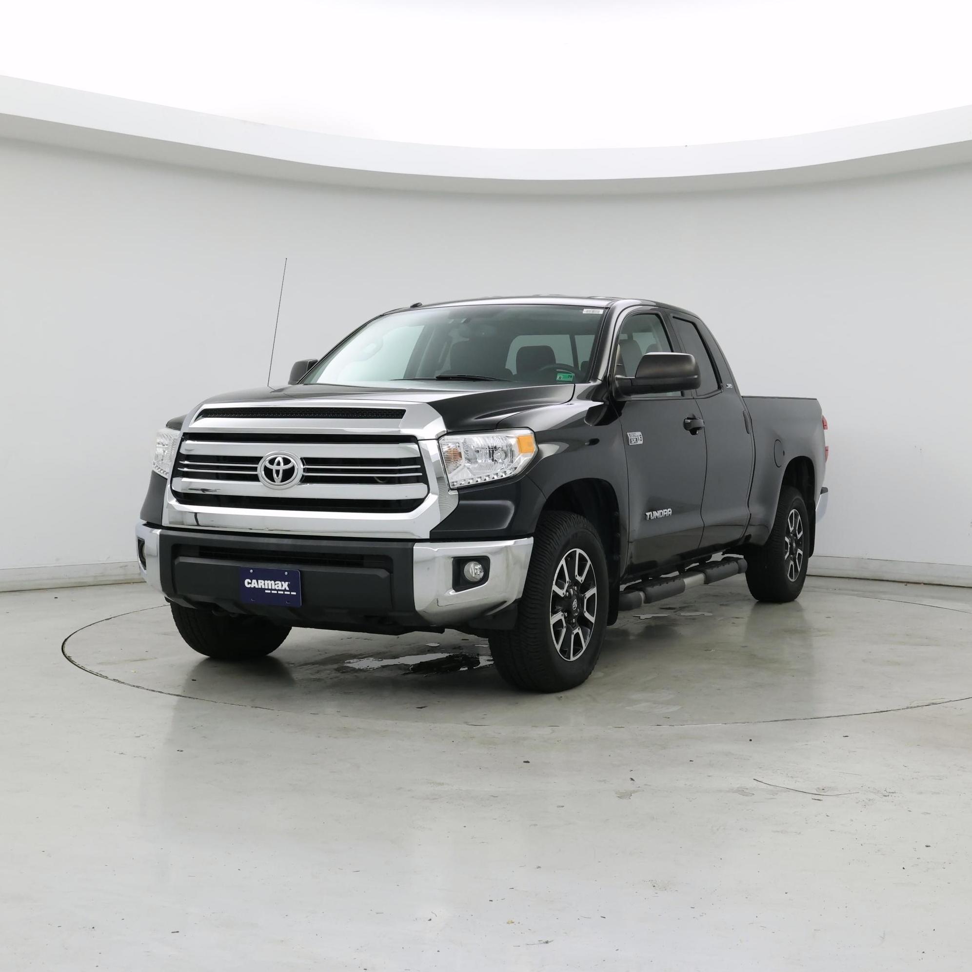 Thumbnail: 2016 Toyota Tundra - 4