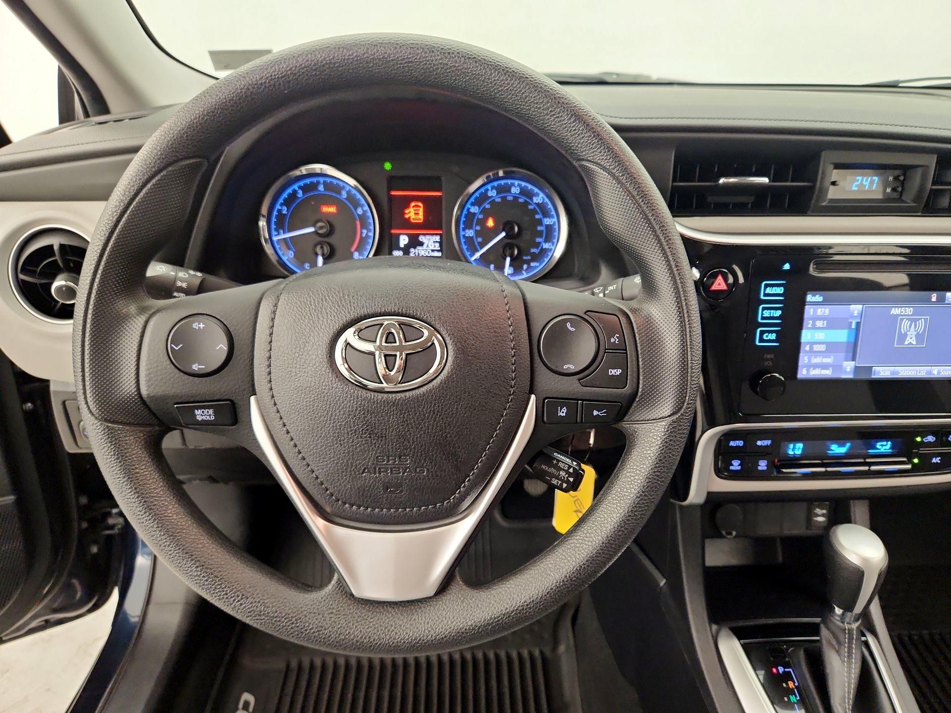 Thumbnail: 2019 Toyota Corolla - 10