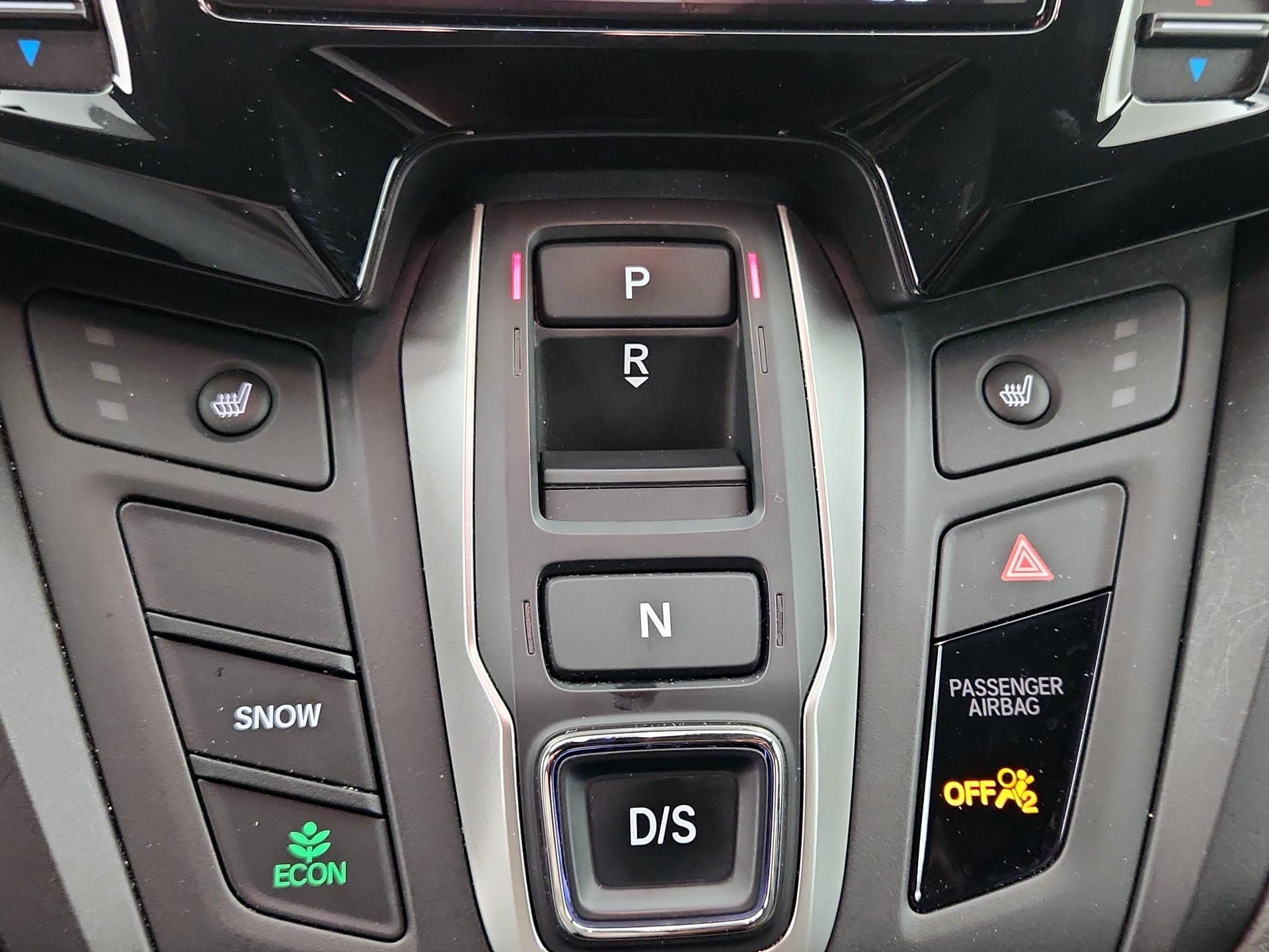 Thumbnail: 2019 Honda Odyssey - 18