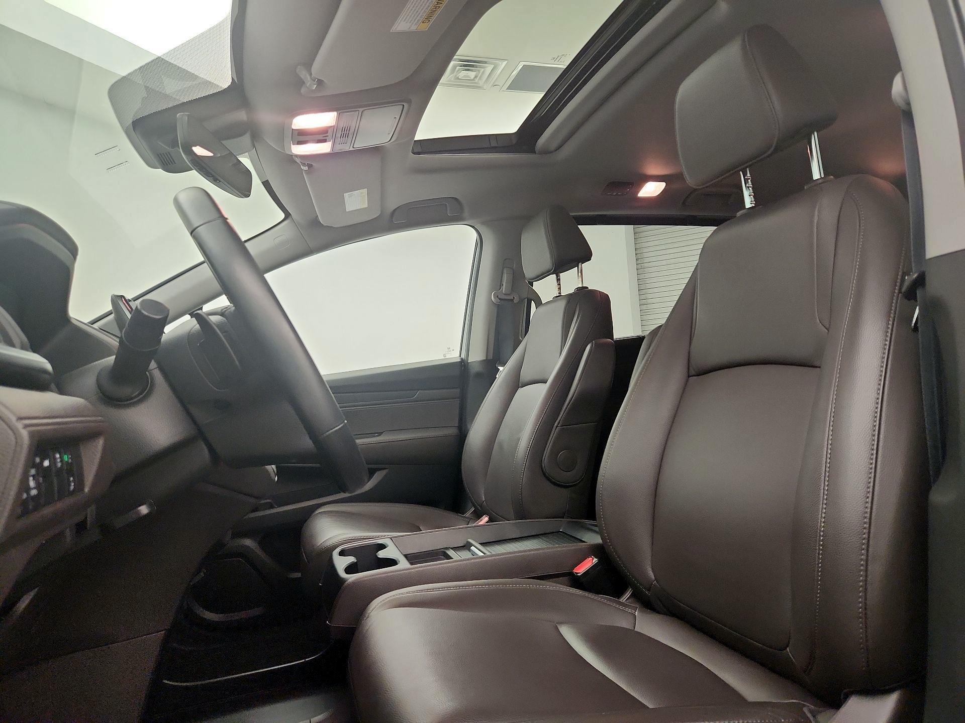 Thumbnail: 2019 Honda Odyssey - 20