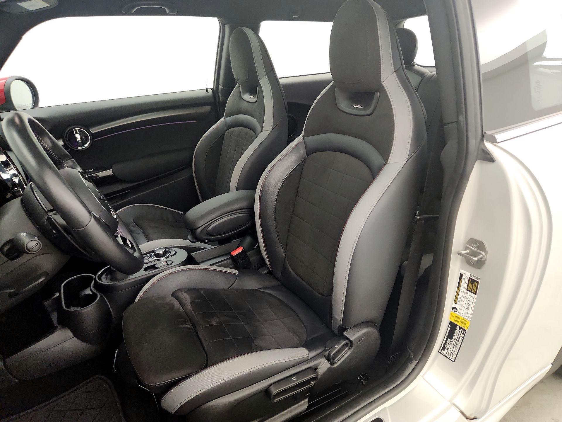 Thumbnail: 2023 MINI Cooper Hardtop - 11