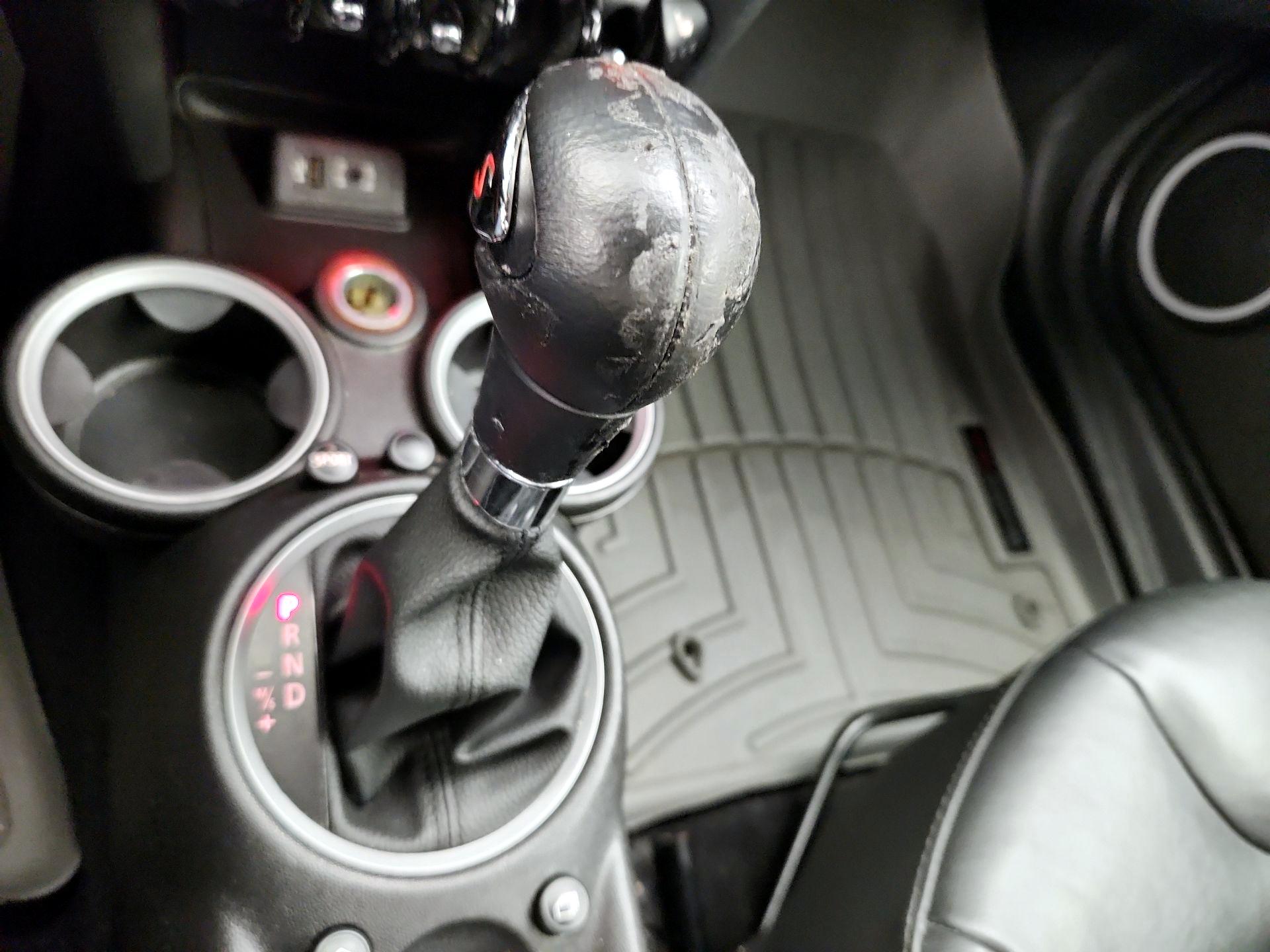 Thumbnail: 2014 MINI Cooper Roadster - 18