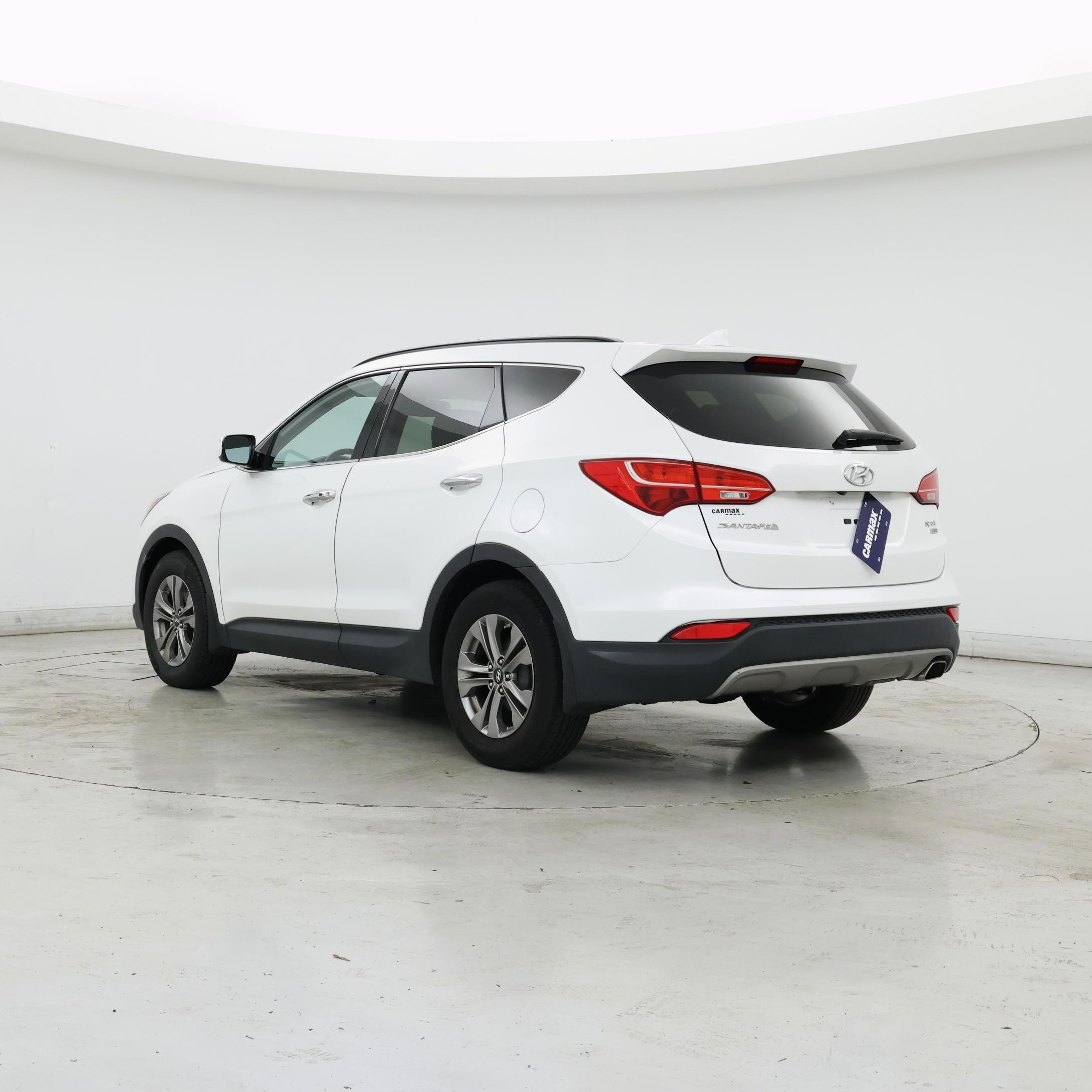 Thumbnail: 2016 Hyundai Santa Fe - 2