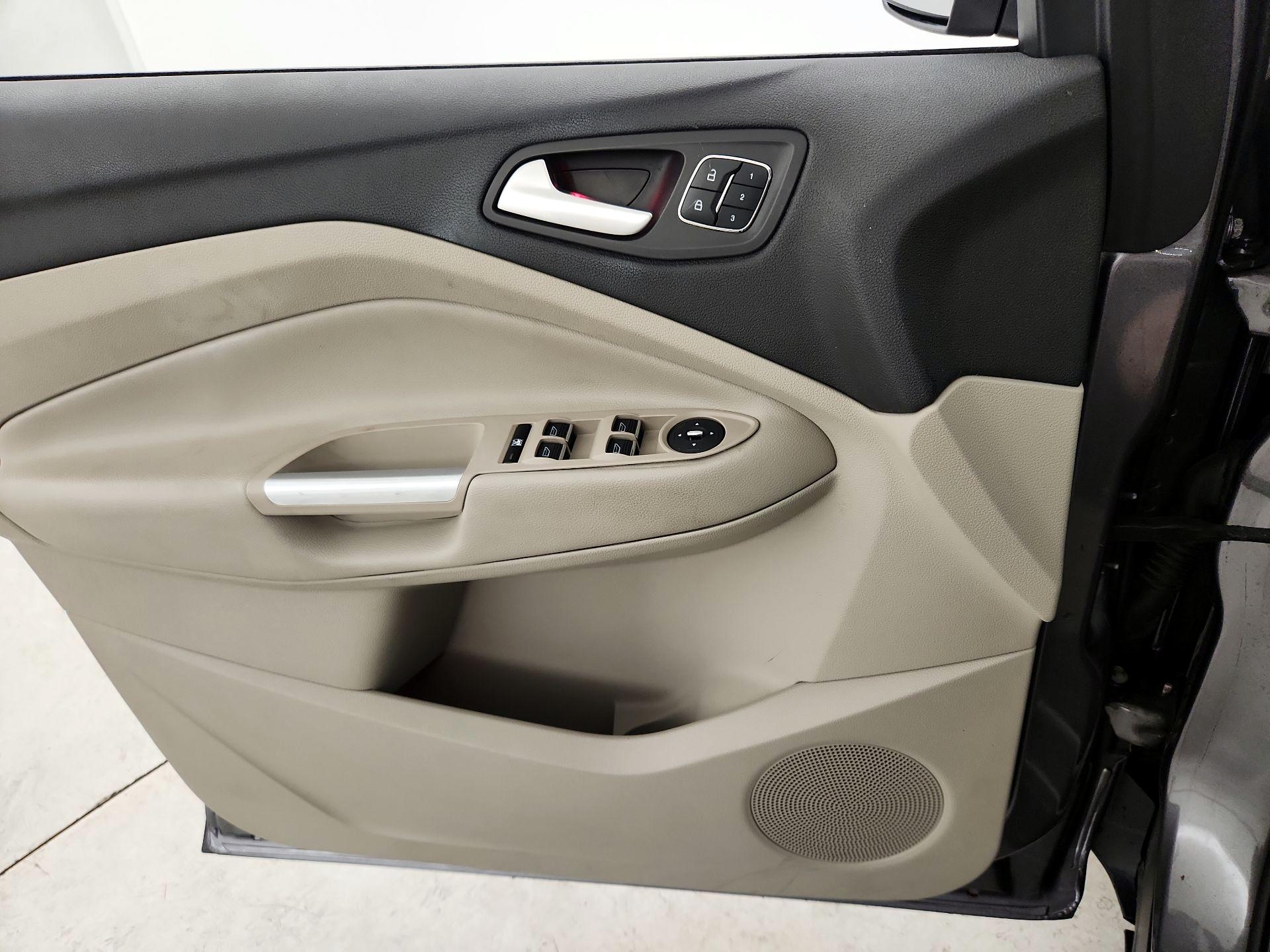 Thumbnail: 2014 Ford Escape - 12